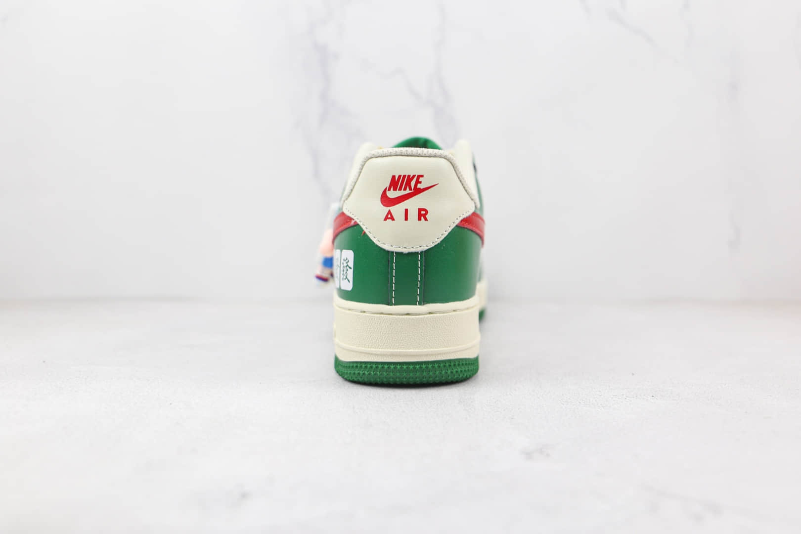 耐克Nike Air Force 1纯原版本低帮空军一号白绿色麻将骰子发财板鞋内置气垫 货号：CW2288-666