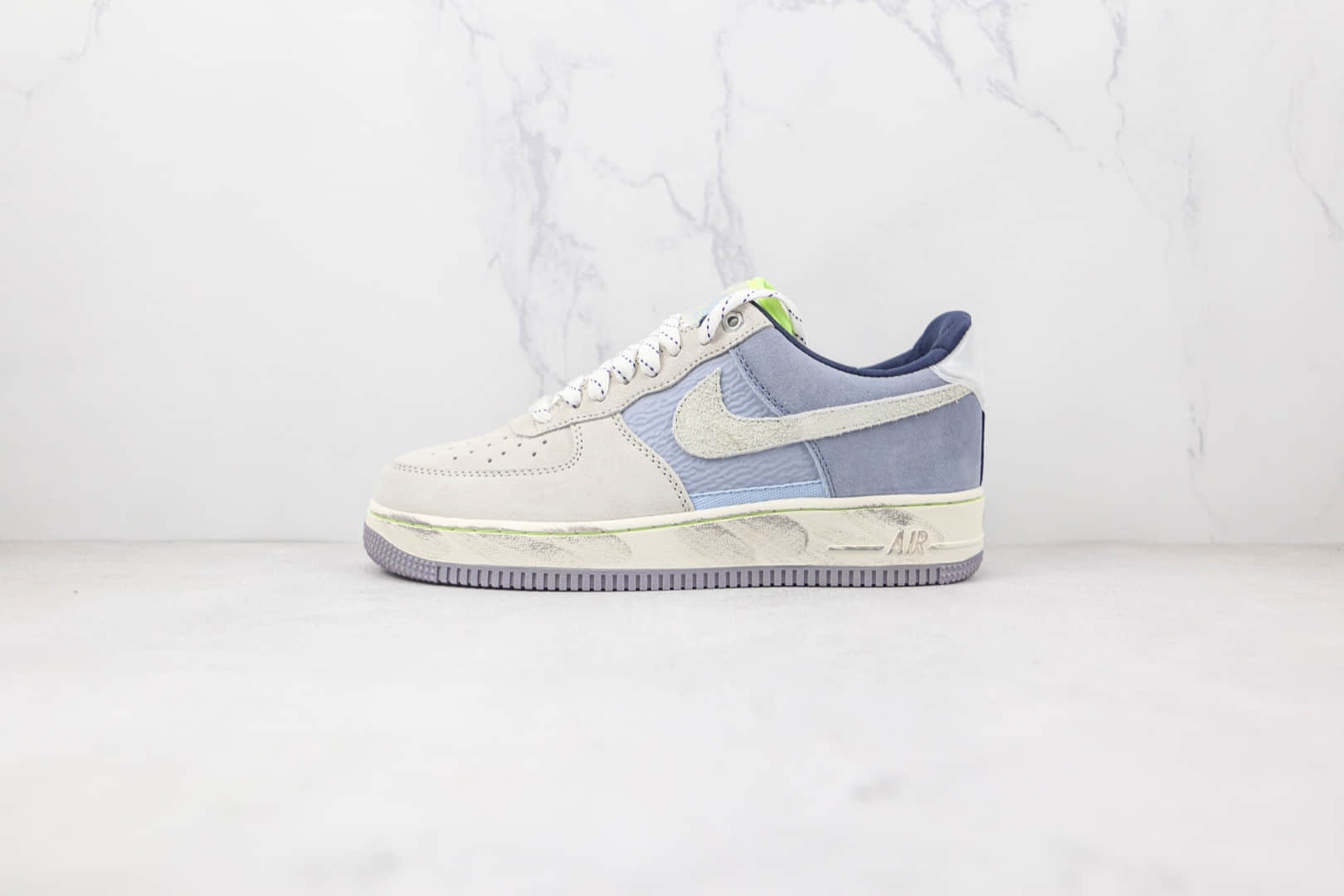 耐克Nike Air Force 1纯原版本低帮空军一号灰蓝色做旧拼色板鞋原楦头纸板打造 货号：DO2339-114