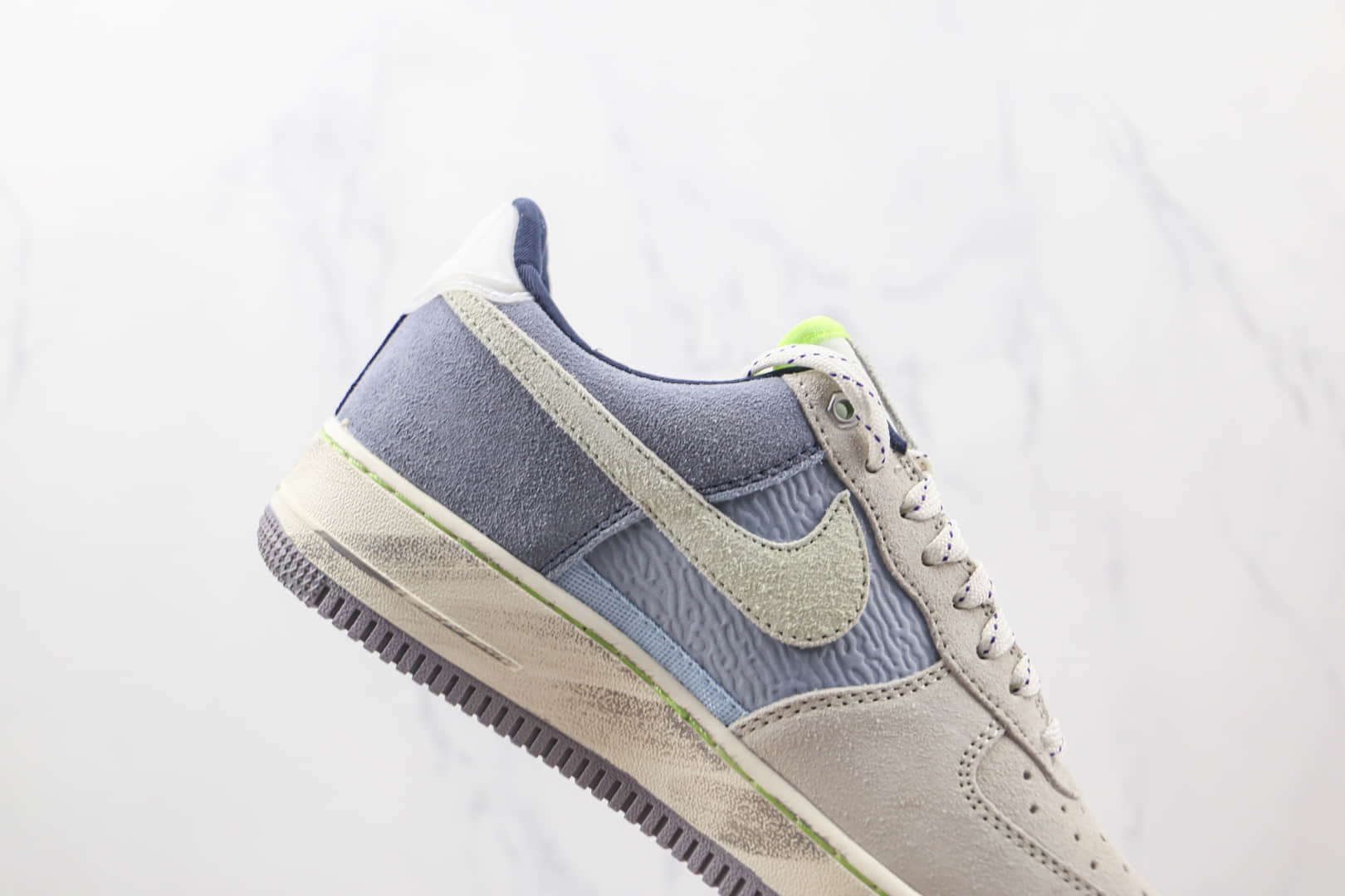 耐克Nike Air Force 1纯原版本低帮空军一号灰蓝色做旧拼色板鞋原楦头纸板打造 货号：DO2339-114