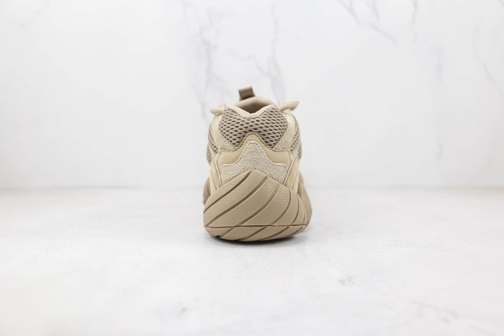 阿迪达斯adidas Yeezy 500 Taupe Light x KANYE WEST联名款阿迪达斯椰子500褐色老爹鞋原盒原标 货号：GX3605