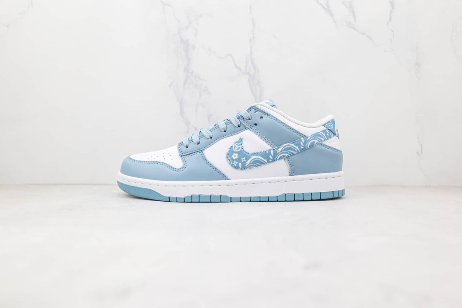 耐克Nike SB Dunk Low纯原版本低帮DUNK白蓝色LV印花板鞋原档案数据开发 货号：DH4401-101