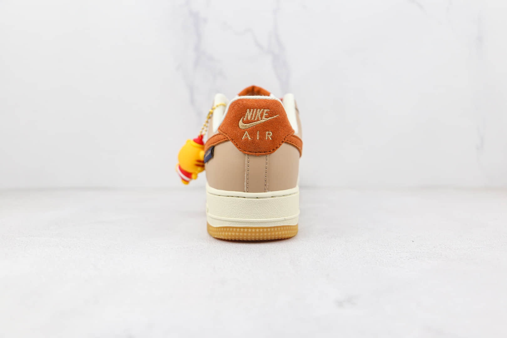 耐克Nike Air Force 1'07 Low纯原版本低帮空军一号虎年限定金虎贺岁羊毛条纹板鞋内置气垫 货号：CW2288-686