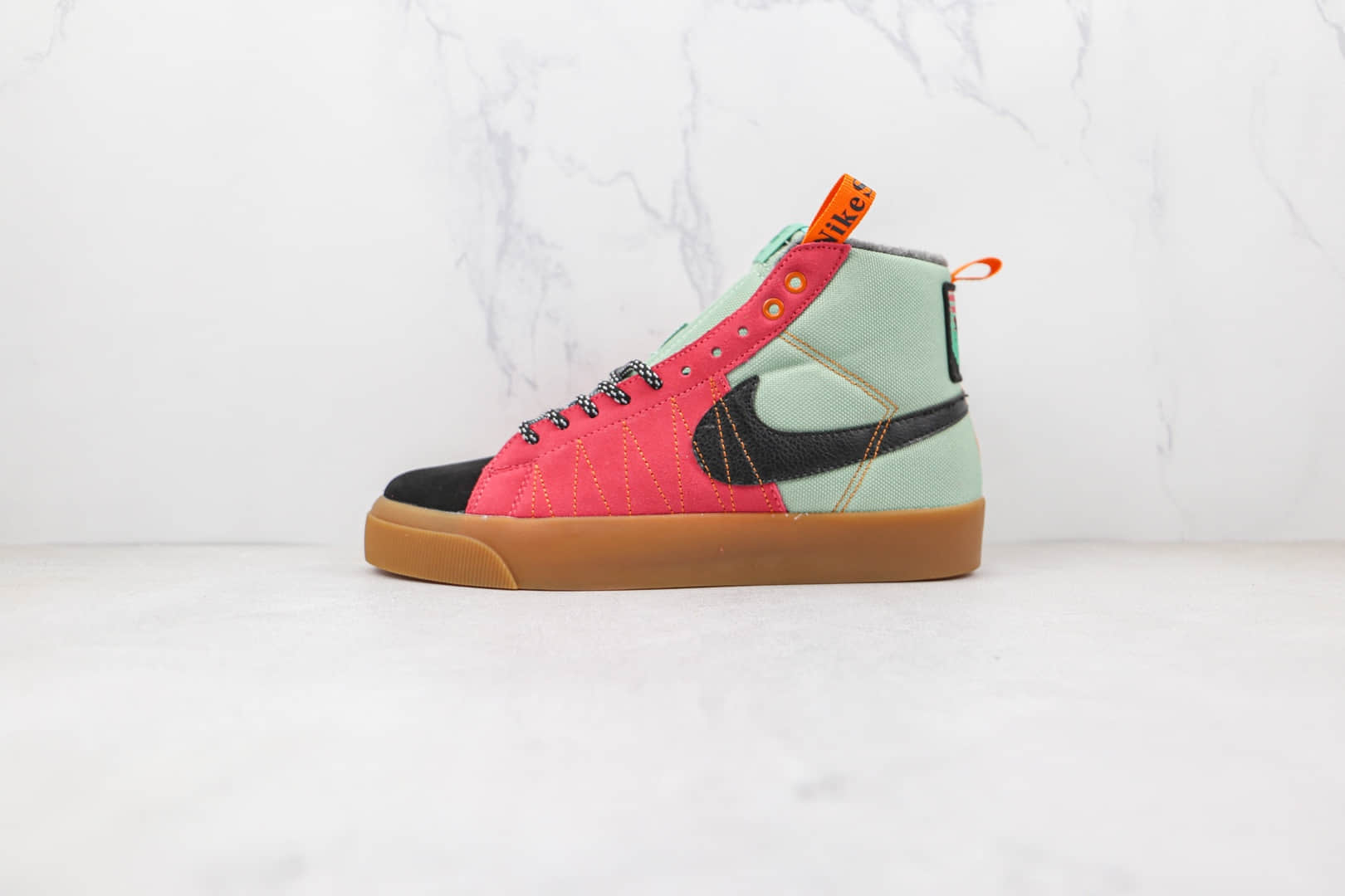 耐克Nike SB Zoom Blazer Mid PRO GT QS纯原版本高帮SB开拓者加绒粉绿色拼色波浪缝线板鞋原档案数据开发 货号：DC8903-301