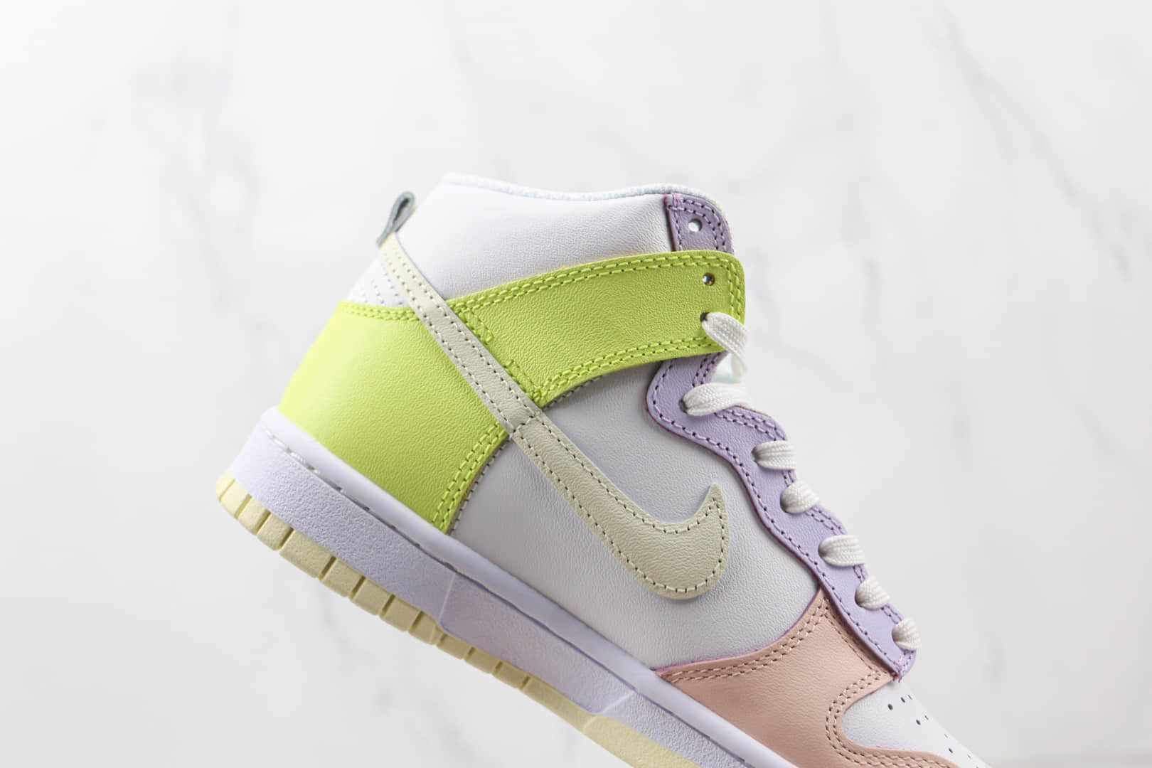 耐克Nike Dunk High Lemon Twist纯原版本高帮DUNK彩蛋彩色拼接板鞋内置气垫 货号：DD1869-108