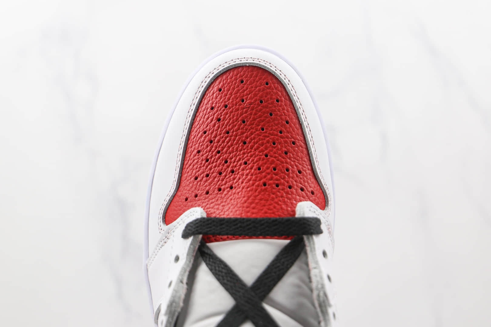 乔丹Air Jordan 1 High OG纯原版本高帮AJ1芝加哥白红色板鞋原盒原标 货号：555088-161