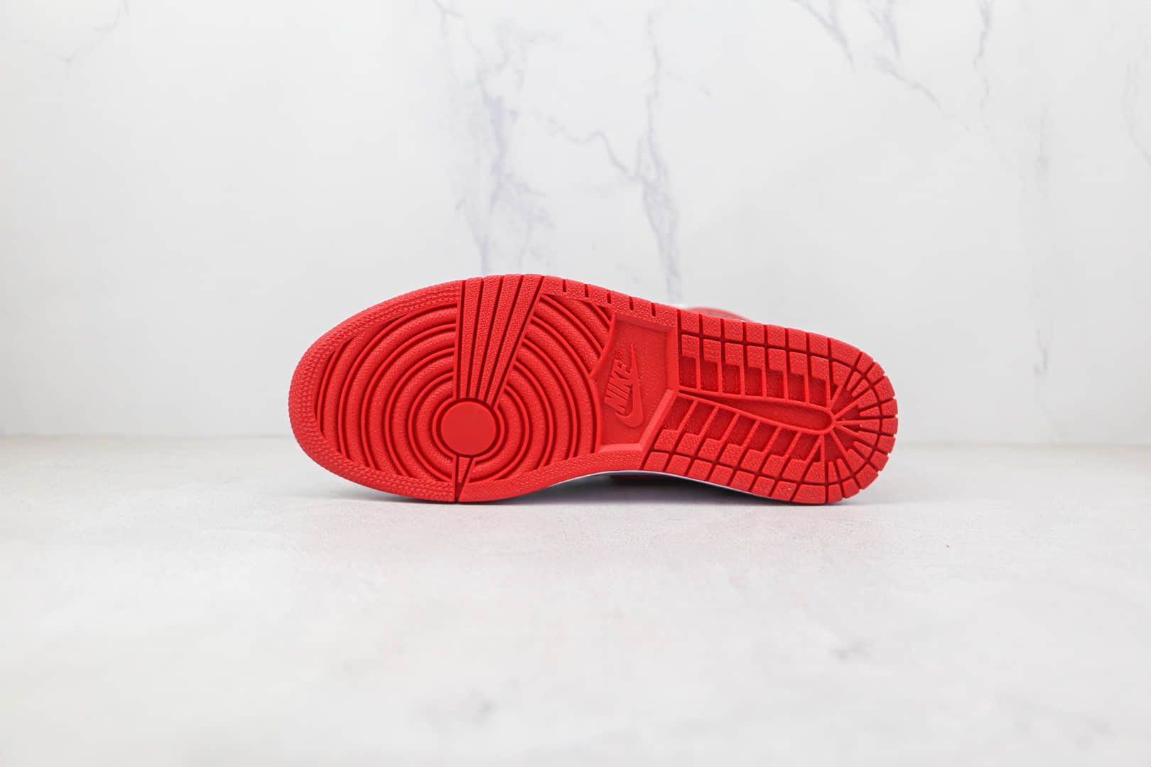 乔丹Air Jordan 1 High OG纯原版本高帮AJ1芝加哥白红色板鞋原盒原标 货号：555088-161