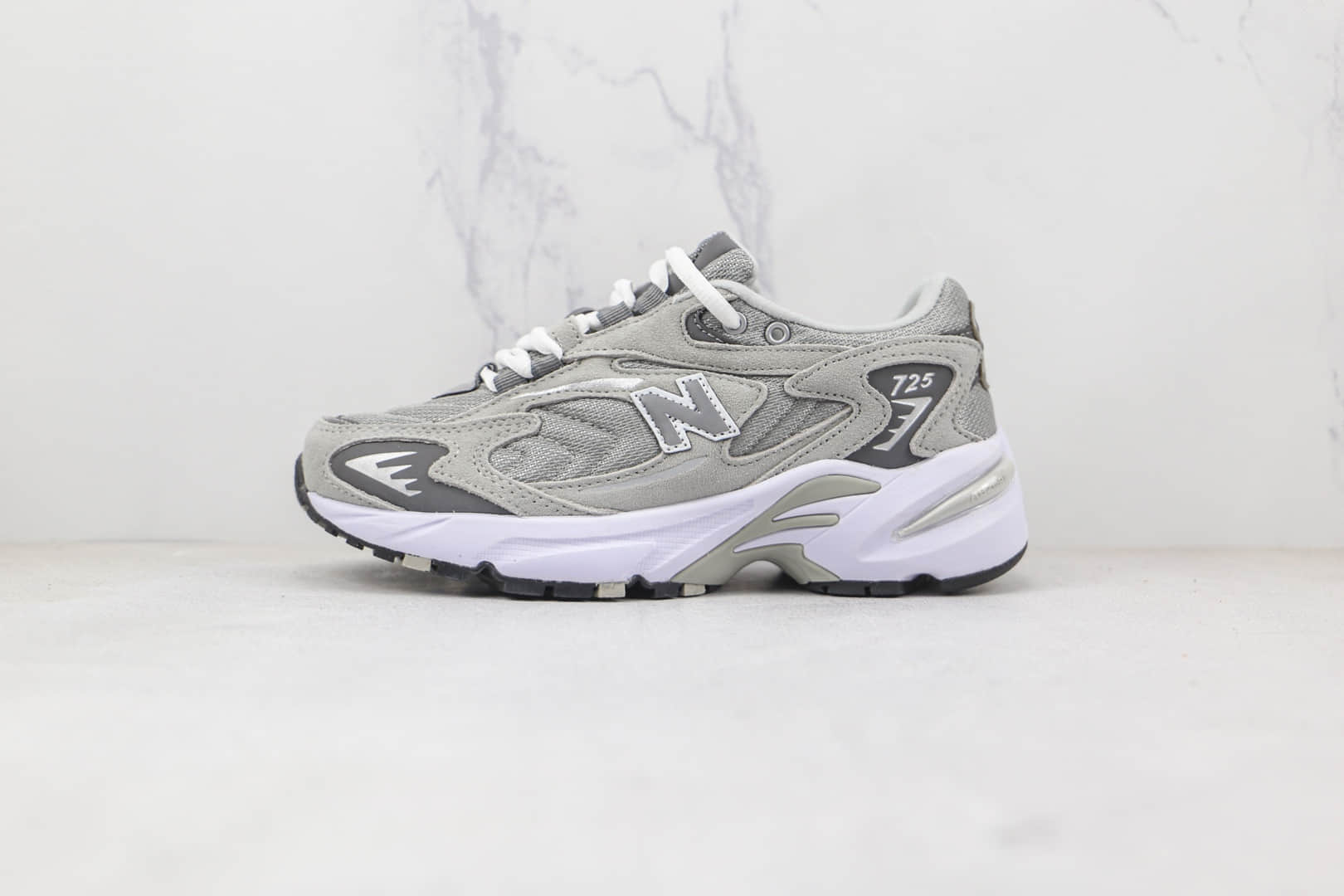 新百伦New Balance 725纯原版本灰色NB725李知恩同款复古老爹鞋原盒原标 货号：ML725P