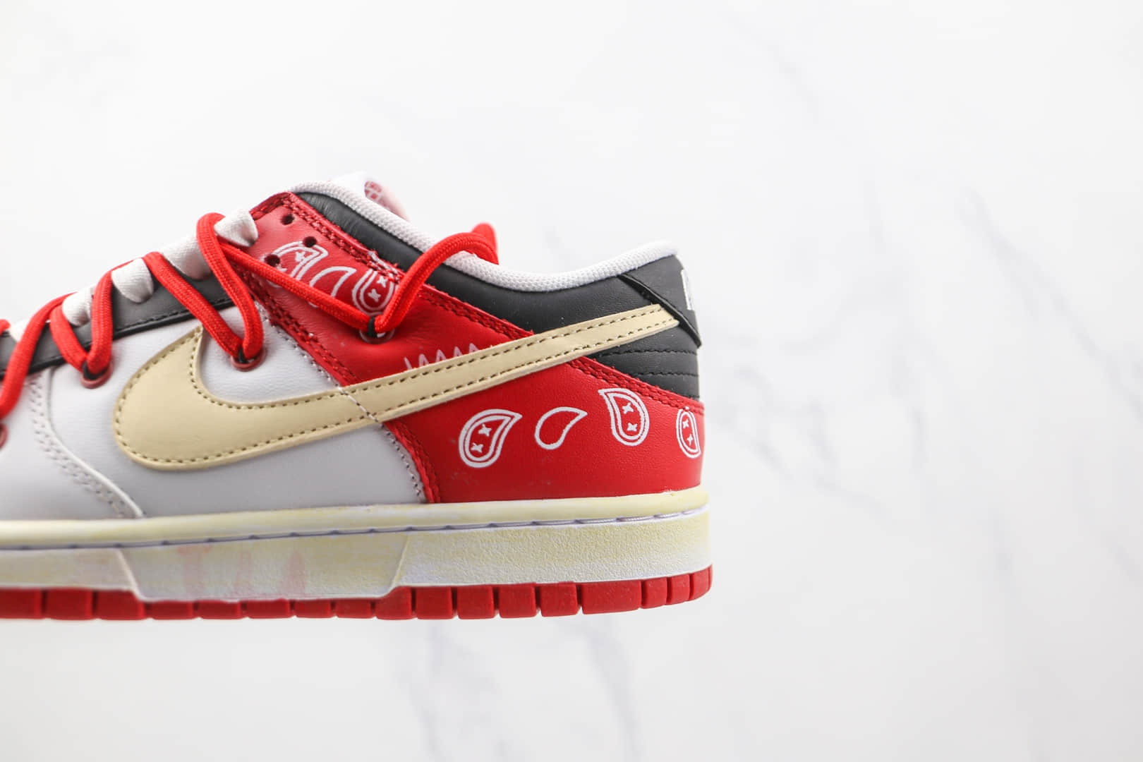 耐克Nike Dunk Low University Red x NBA联名款纯原版本低帮DUNK白红色解构腰果花板鞋原楦头纸板打造 货号：DD1391-600