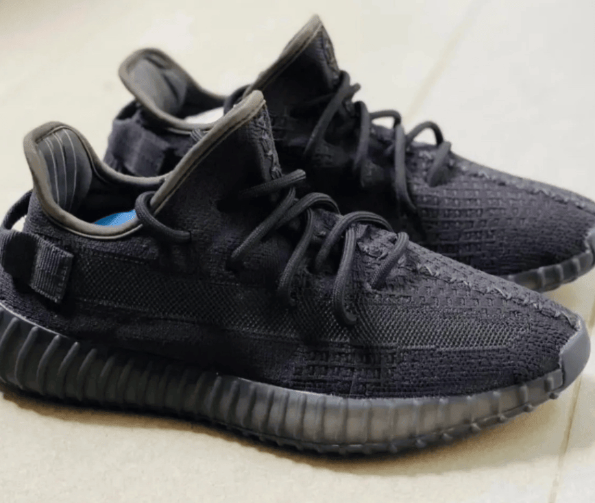 黑武士2.0！椰子350 V2新配色首度曝光！ 货号：HQ4540
