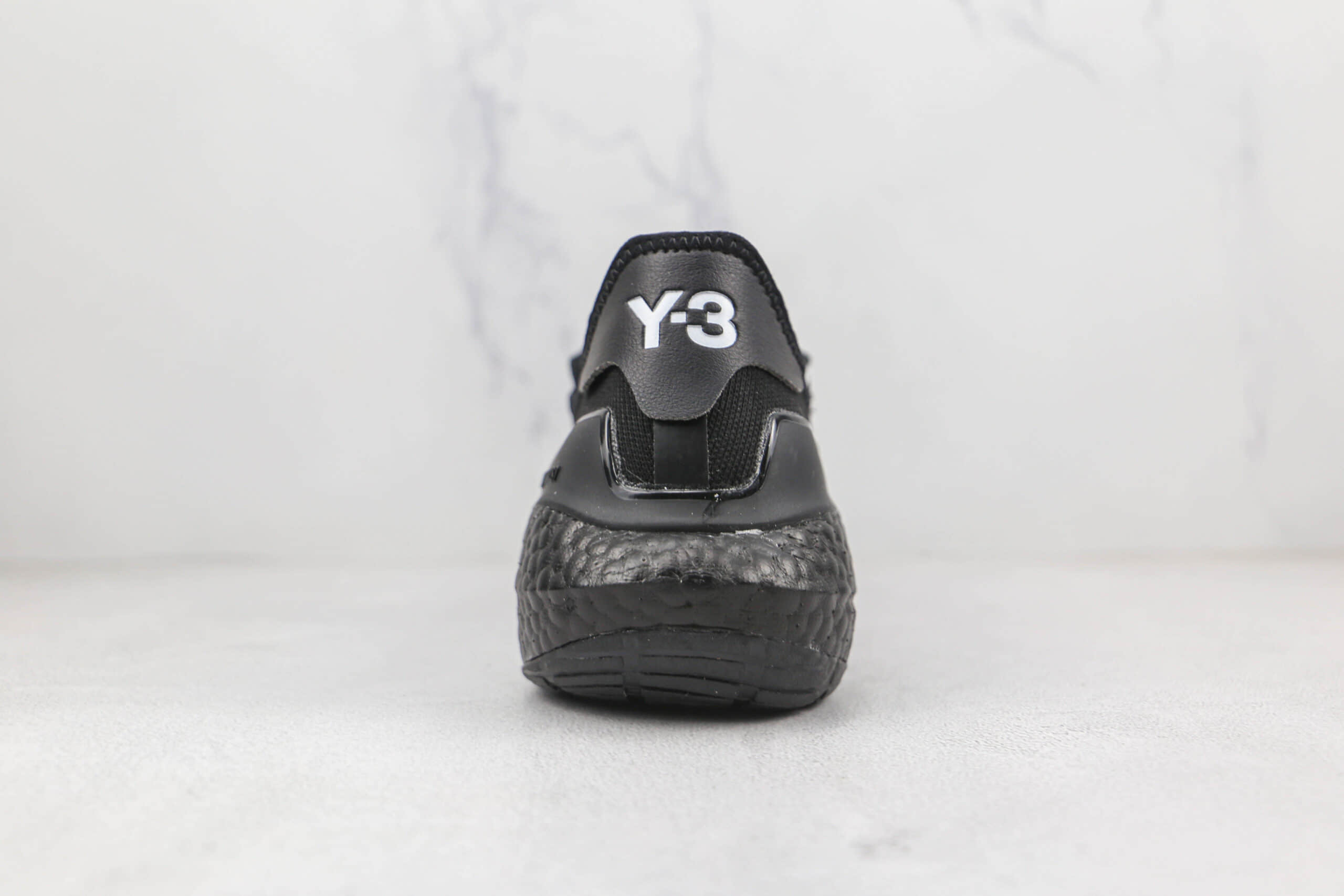 阿迪达斯Adidas Y3 Ultra Boost纯原版本三本耀司黑色Y3爆米花跑鞋原盒原标 货号：GZ9133