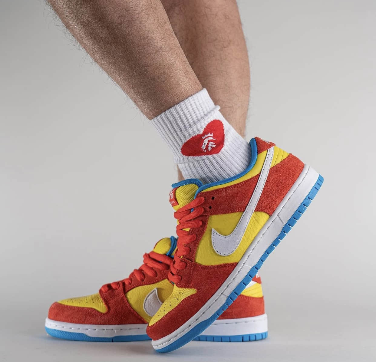 全新Nike SB Dunk“辛普森”上脚美照释出！ 货号：BQ6817-602
