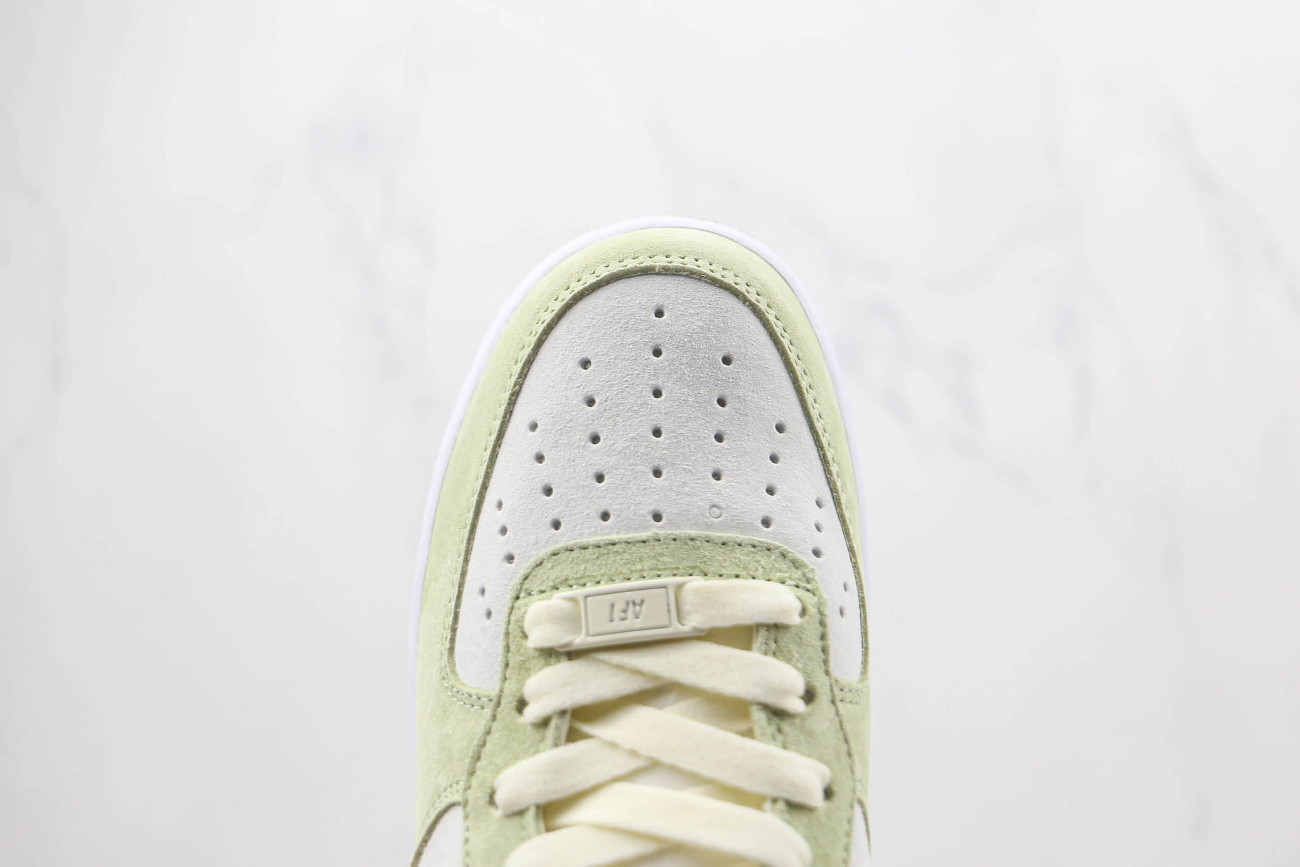 耐克Nike Air Force 1’07 Low纯原版本中帮空军一号柠檬黄棕灰色拼接板鞋内置气垫 货号：AL6896-558