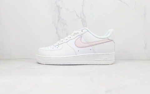 耐克Nike Air Force 1 07 Low纯原版本低帮空军一号粉色刺绣毛绒勾板鞋原楦头纸板打造 货号：DN5056-100