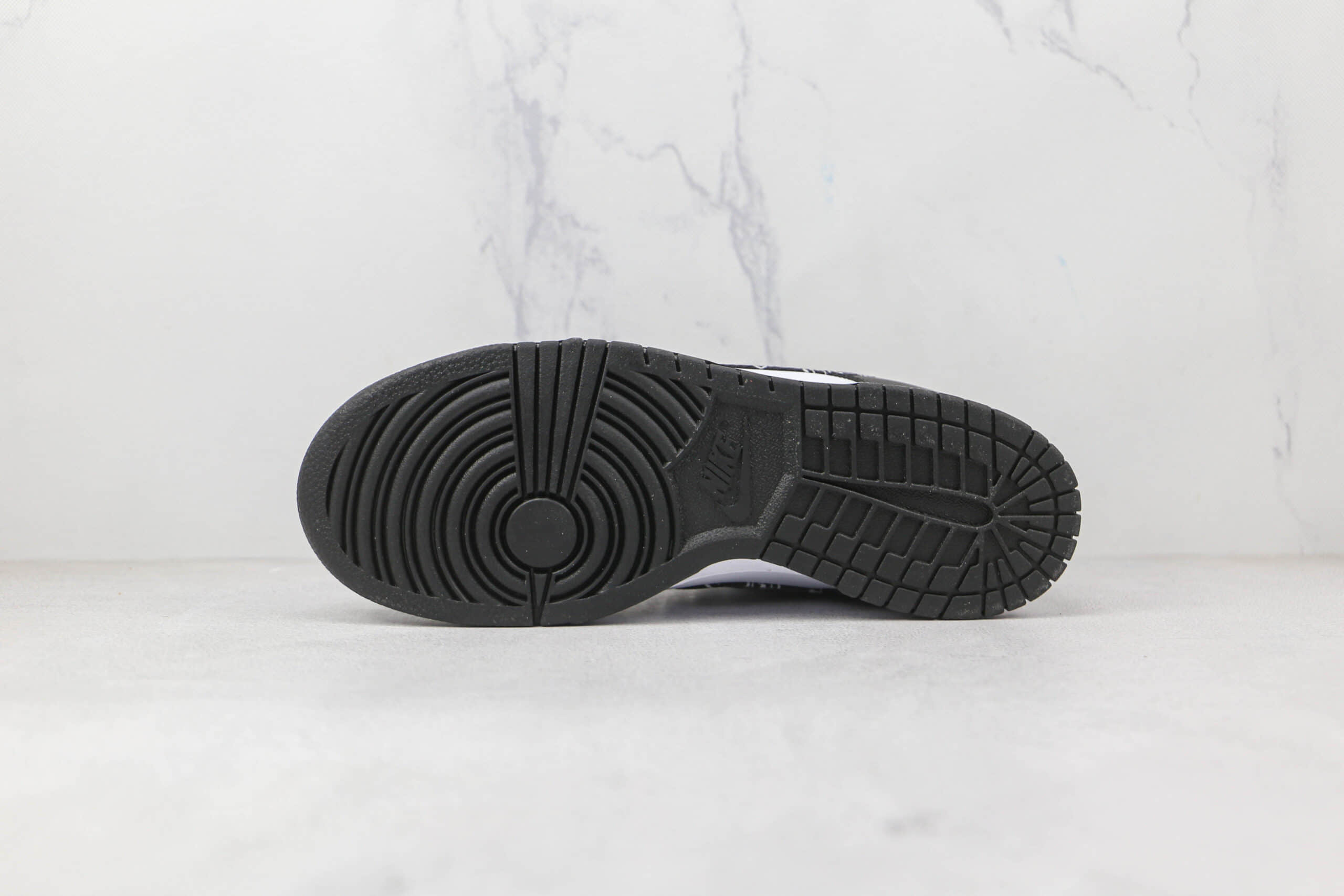 耐克Nike Dunk Low Black Paisley纯原版本低帮SB DUNK佩斯利黑白色腰果花印花钩板鞋原楦头纸板打造 货号：DH4401-100