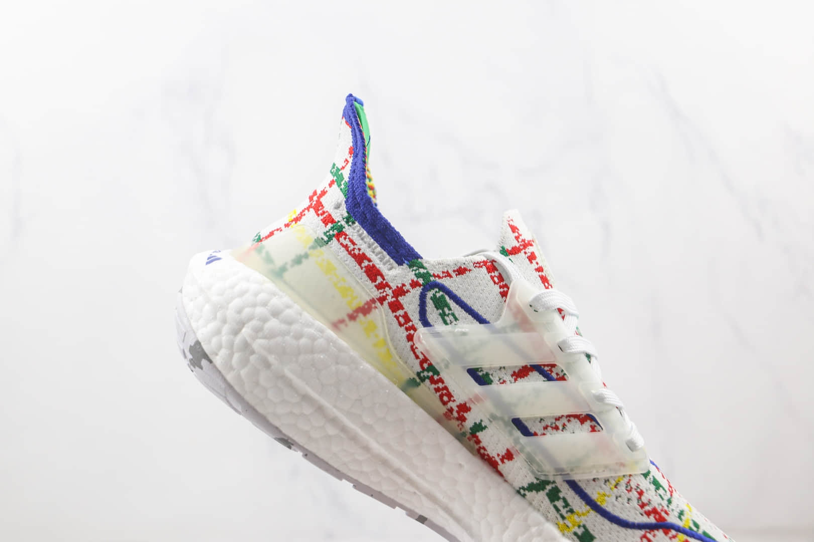 阿迪达斯adidas ultra boost 2021纯原版本彩色线条UB7.0爆米花跑鞋原楦头纸板打造 货号：GY5556