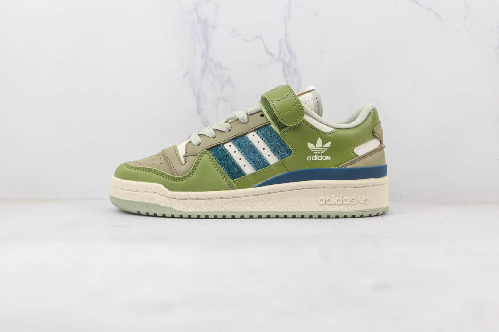 阿迪达斯adidas originals Forum 84 low纯原版本草绿色凯尔特人Forum84复古板鞋原楦头纸板打造 货号：GX4545