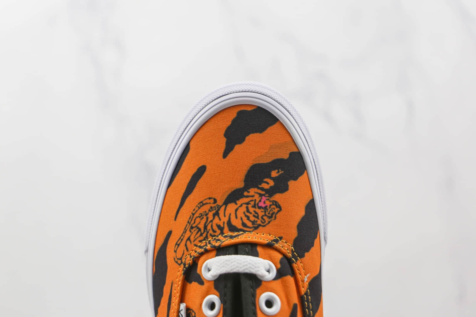 万斯VANS AUTHENTIC公司级版本安纳海姆壬寅年虎年元素情人节限定帆布鞋原盒原标