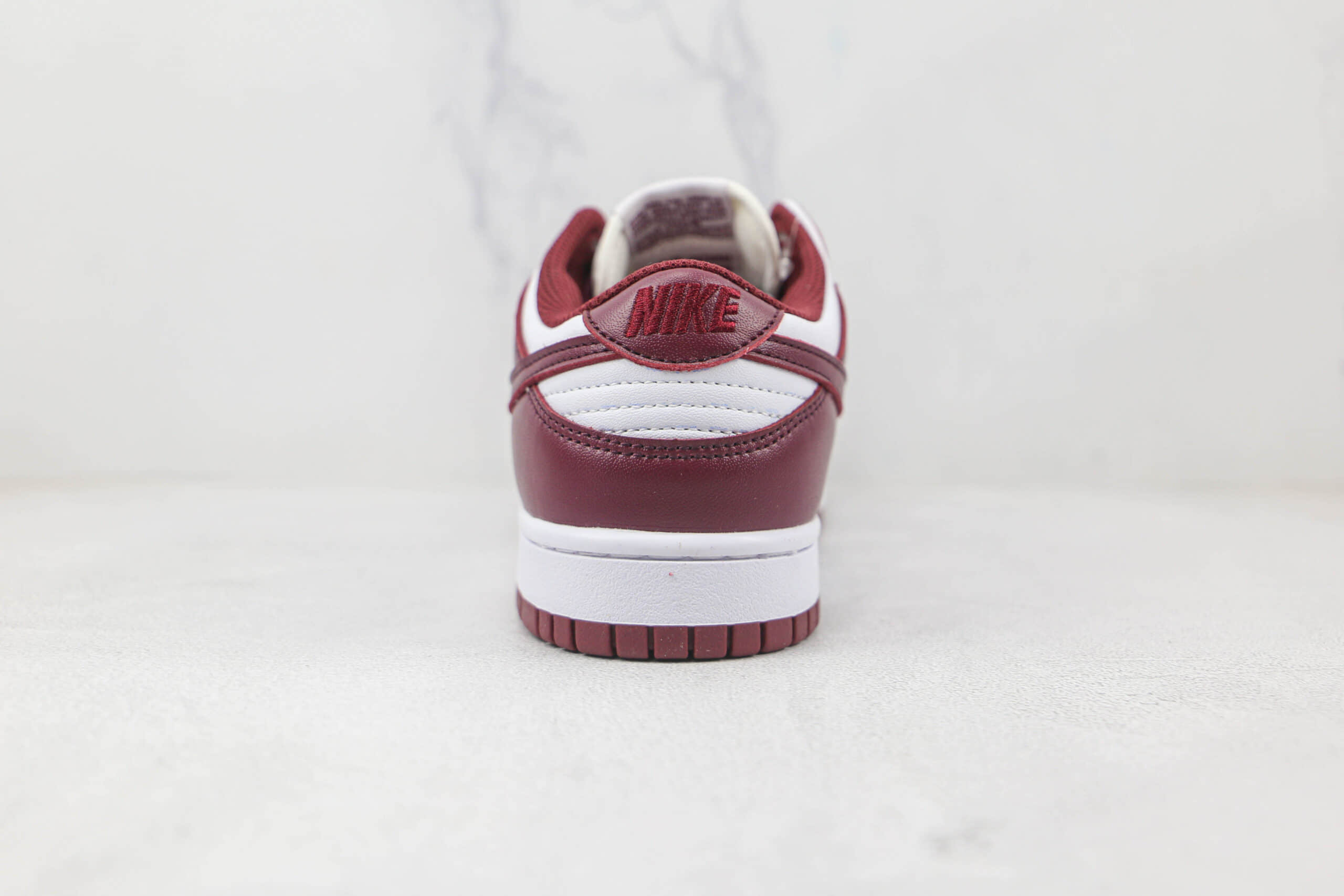 耐克Nike SB Dunk Low Team Red Bordeaux纯原版本低帮DUNK波尔多白酒红色板鞋原档案数据开发 货号：DD1503-108