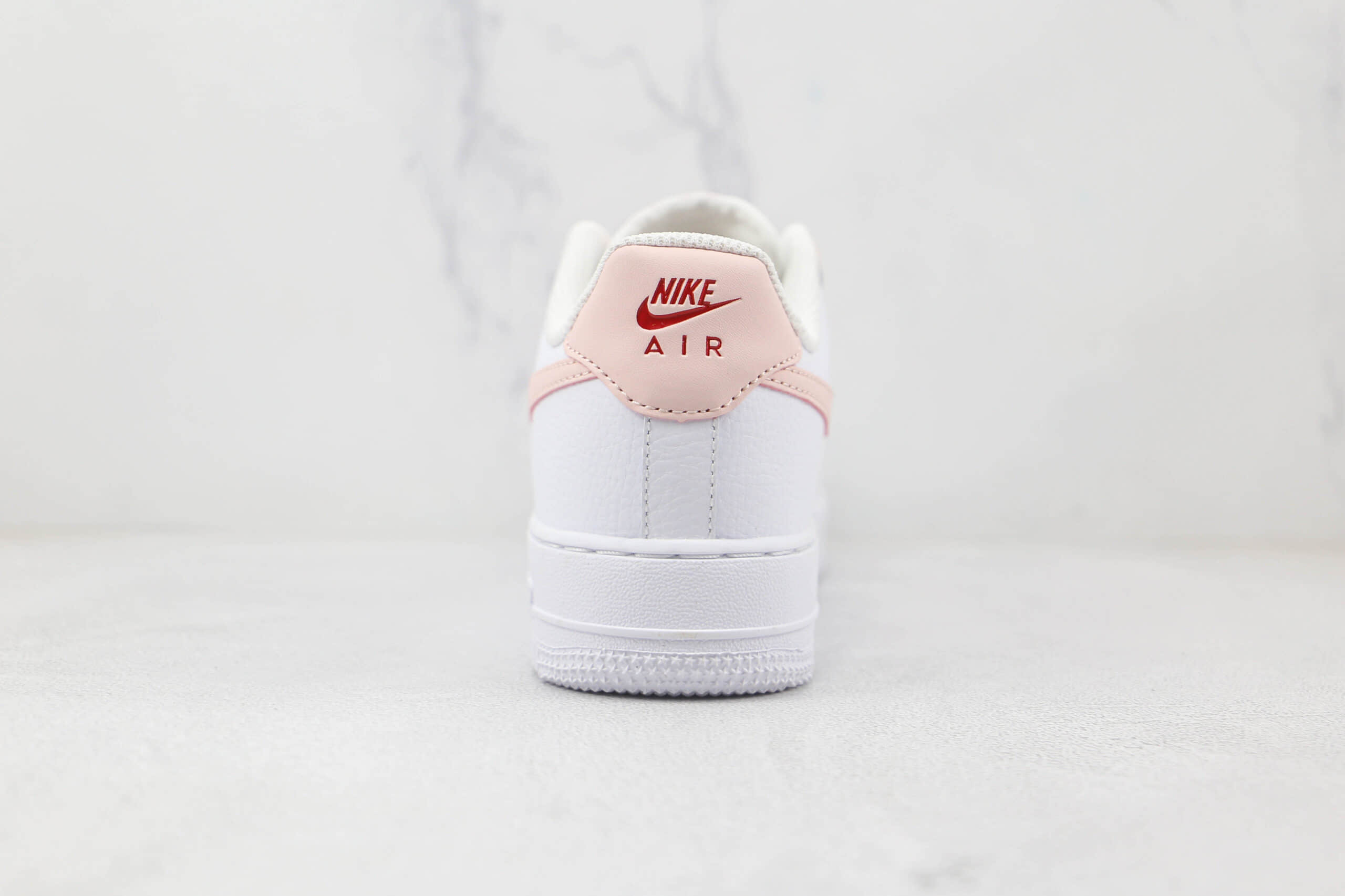 耐克Nike Air Force 1 07 Low纯原版本低帮空军一号白粉色板鞋内置气垫 货号：DH1290-001