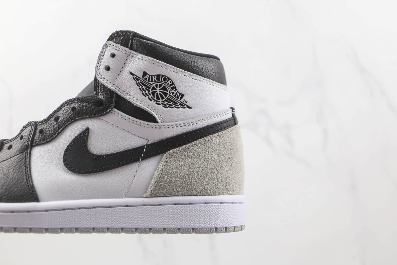 乔丹Air Jordan 1 high纯原版本高帮AJ1白灰色板鞋原楦头纸板打造原盒原标 货号：555065-108