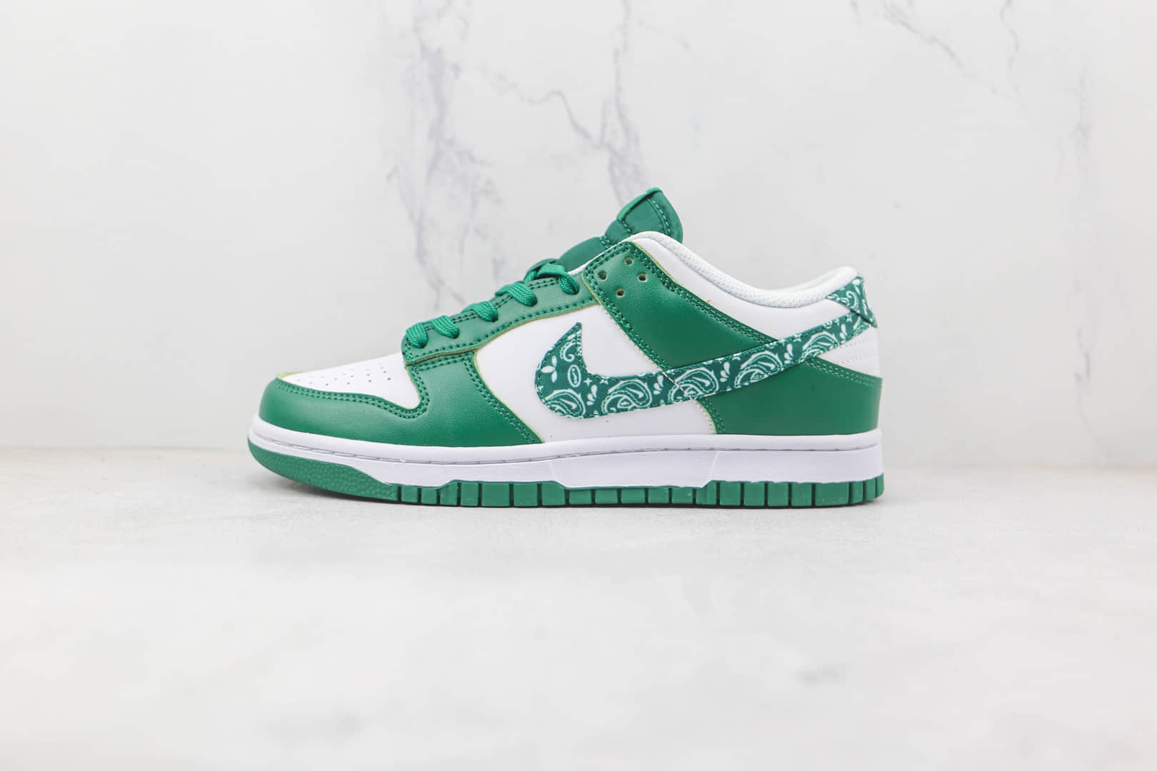 耐克Nike Dunk Low Green Paisley纯原版本低帮SB DUNK绿色佩斯利腰果花印花勾板鞋原盒原标 货号：DH4401-102