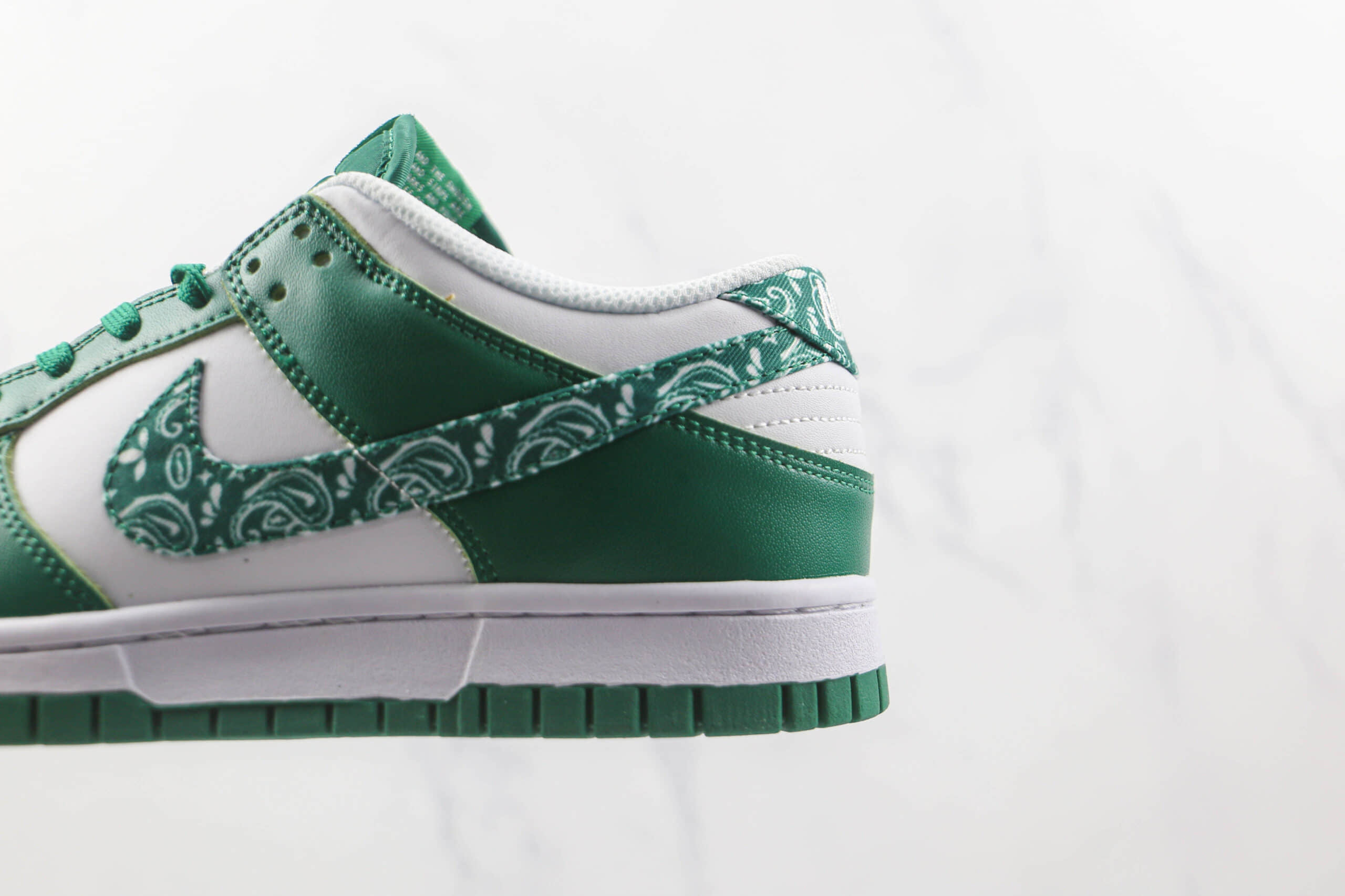 耐克Nike Dunk Low Green Paisley纯原版本低帮SB DUNK绿色佩斯利腰果花印花勾板鞋原盒原标 货号：DH4401-102