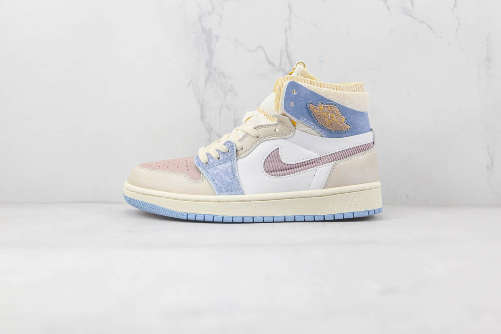 乔丹Air Jordan 1 Zoom CMFT Corduroy纯原版本中帮AJ1粉蓝色反毛皮篮球鞋原楦头纸板打造 货号：DQ5092-651