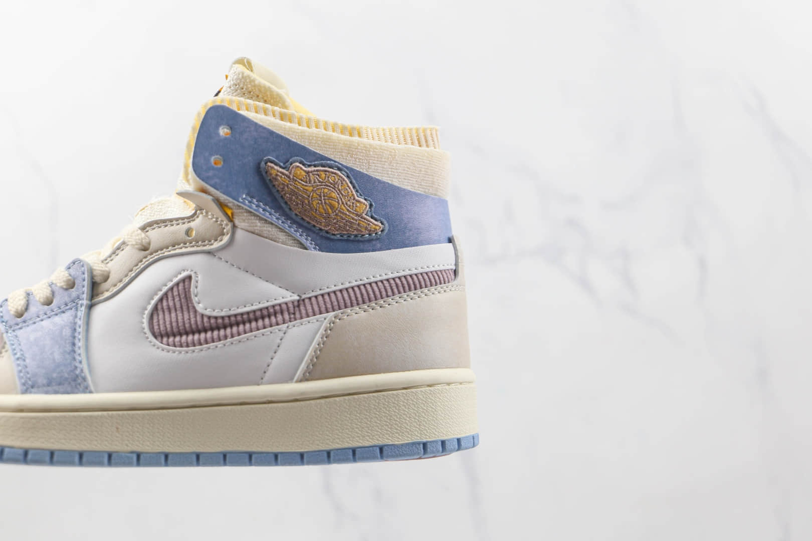 乔丹Air Jordan 1 Zoom CMFT Corduroy纯原版本中帮AJ1粉蓝色反毛皮篮球鞋原楦头纸板打造 货号：DQ5092-651