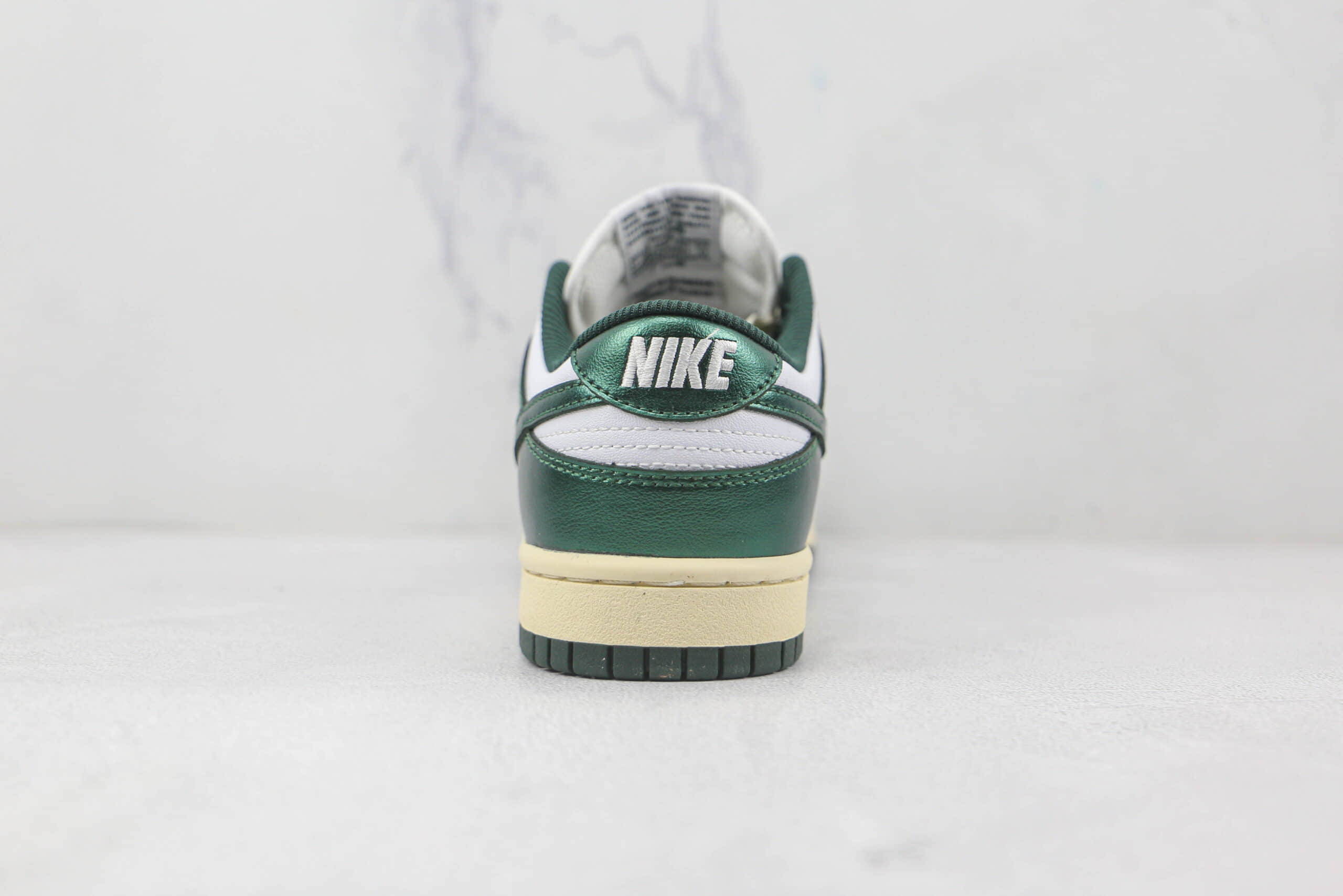 耐克Nike Dunk Low Vintage Green纯原版本低帮DUNK白绿做旧板鞋原盒原标 货号：DQ8580-100