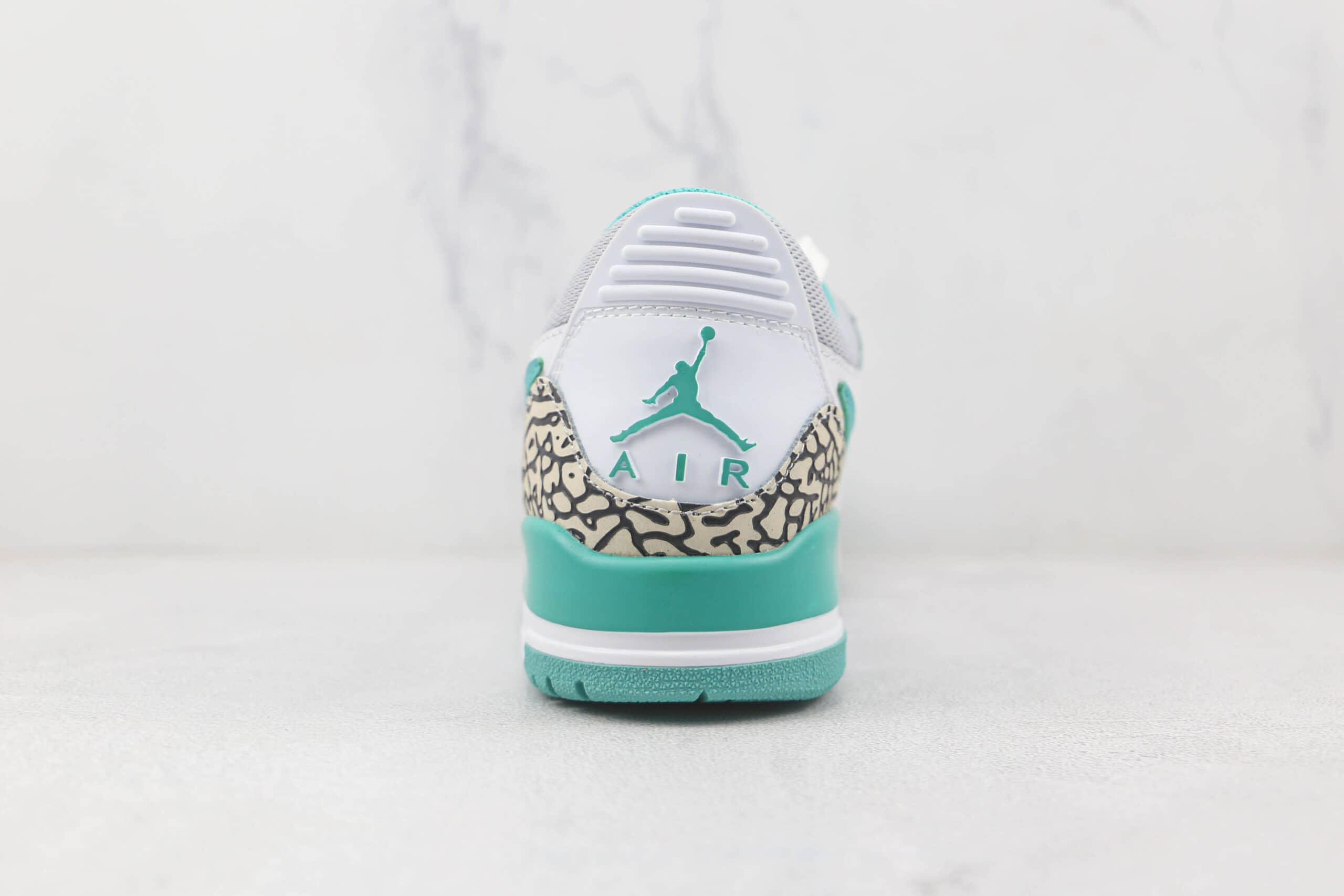 乔丹Air Jordan Legacy 312纯原版本低帮AJ312小蒂芙尼色板鞋原楦头纸板打造 货号：CD7069-130