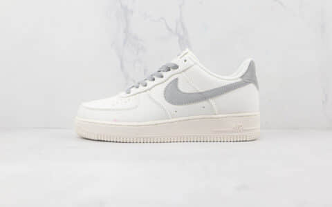 耐克Nike Air Force 1 Low ’07纯原版本低帮空军一号白灰色帆布面板鞋内置气垫 货号：315122-106