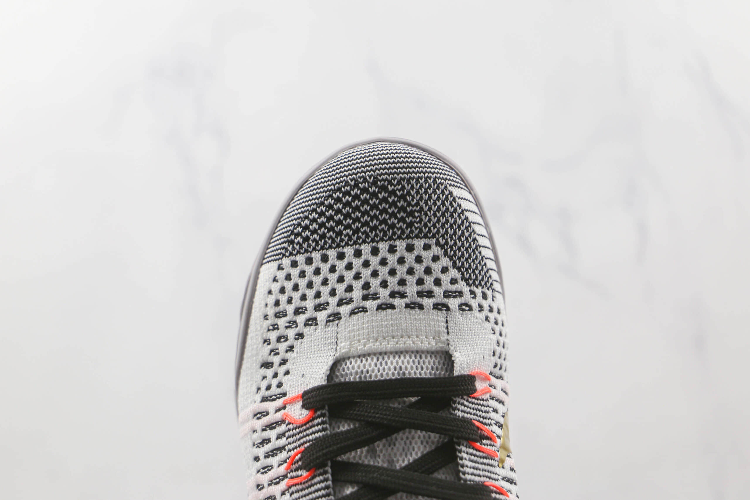 耐克Nike Kobe 9 Go Id FundamentaIs纯原版本科比9代白金荣耀篮球鞋内置气垫支持实战 货号：630847-100