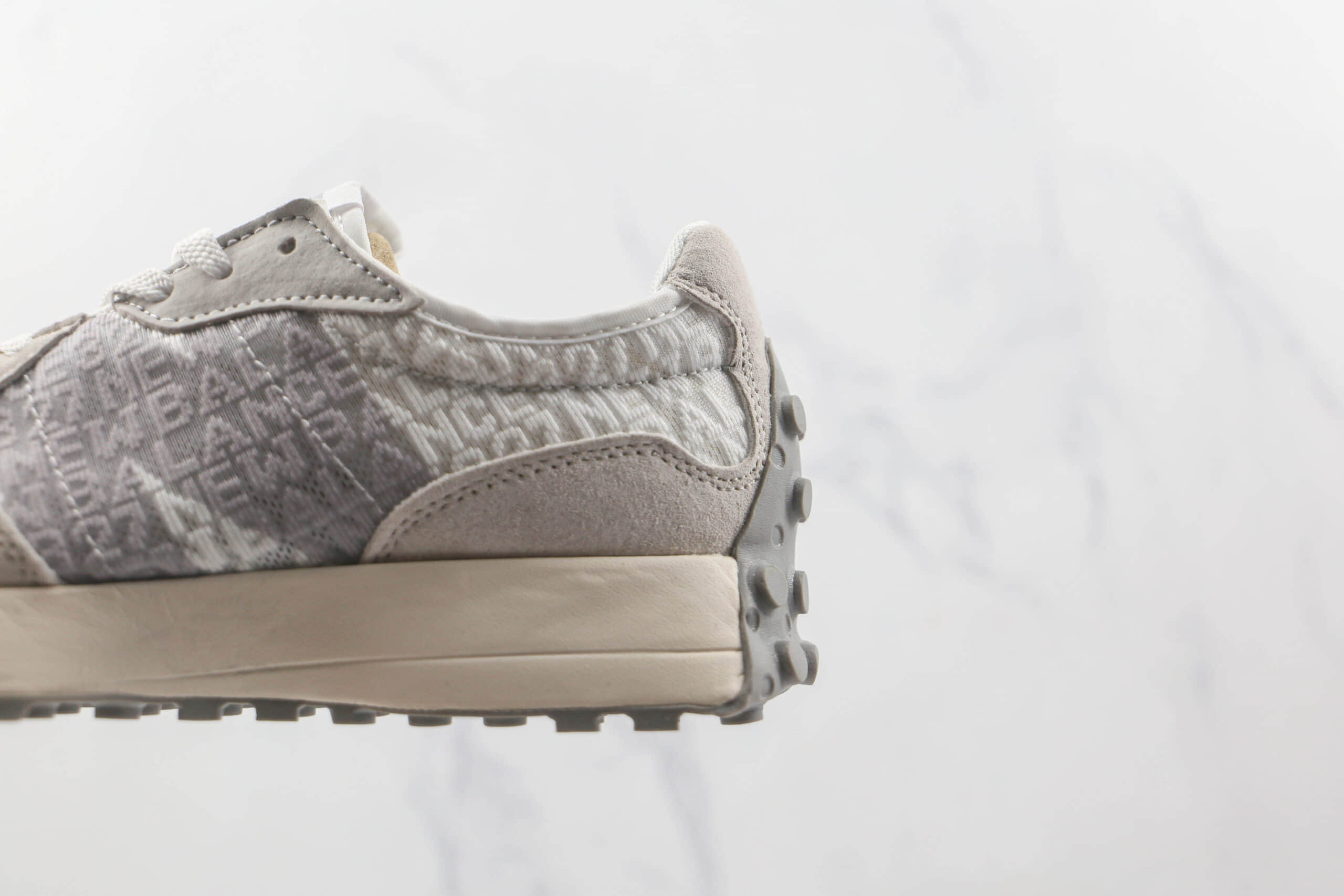 新百伦New Balance 327腰果花纯原版本复古NB327老爹鞋原档案数据开发