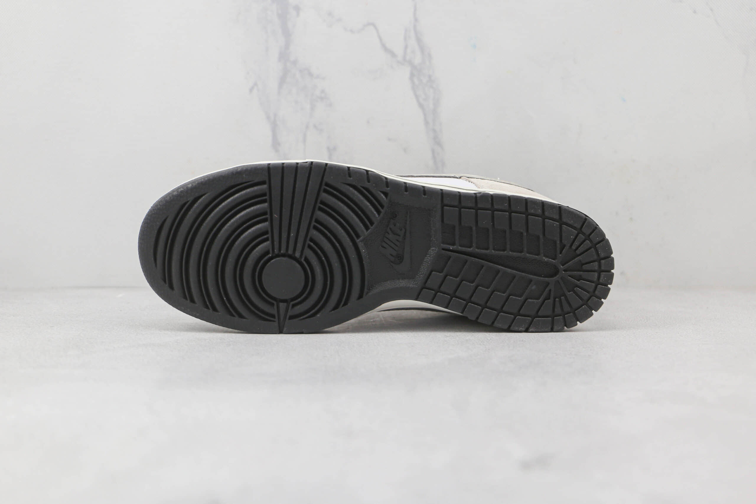 耐克Nike SB Dunk Low Steamboy ost x Otomo Katsuhiro大友克洋联名款纯原版本低帮SB DUNK板鞋内置气垫 货号：LF0039-008