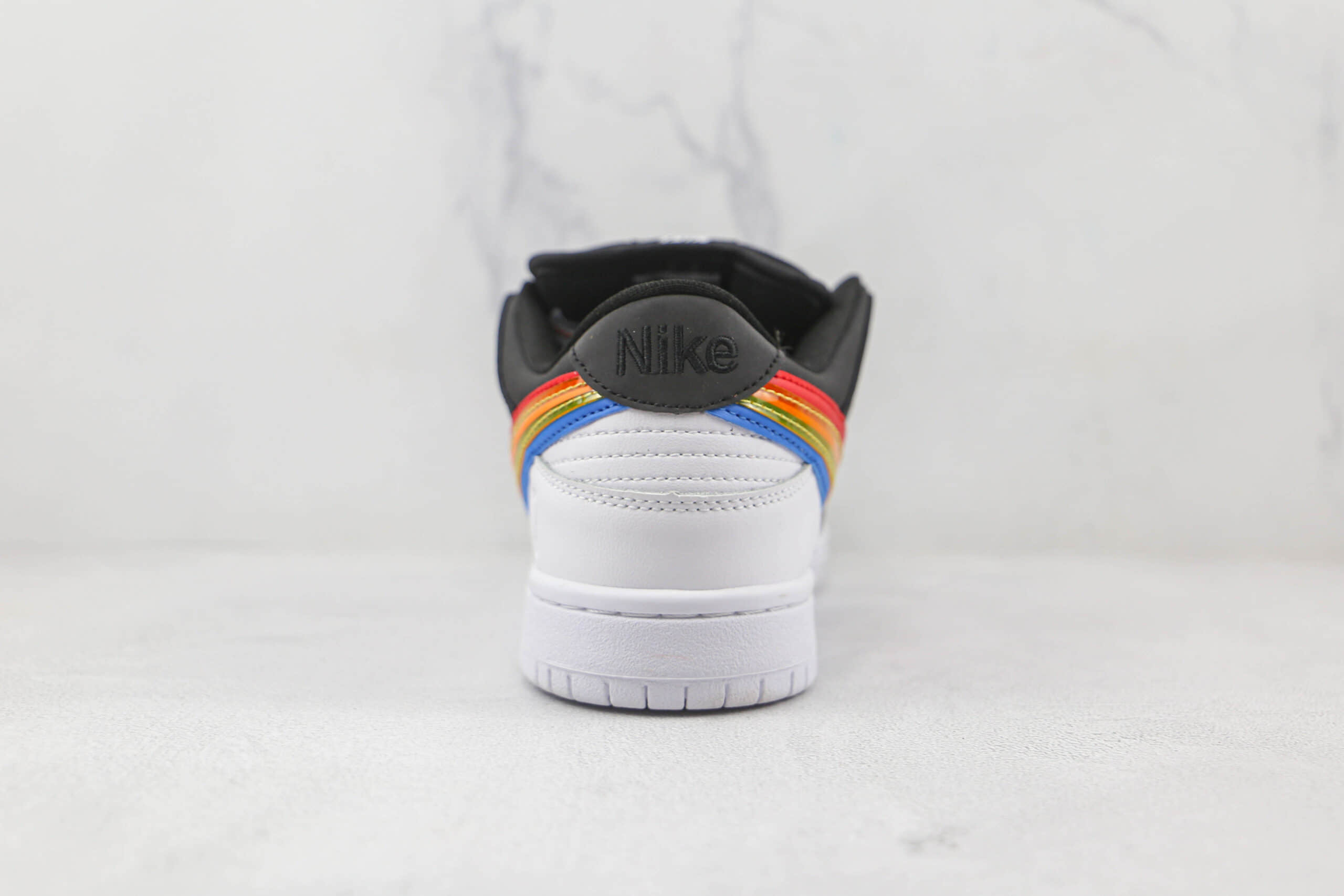 耐克Nike SB Dunk Low x Polaroid联名款纯原版本低帮SB DUNK三色彩虹勾板鞋原档案数据开发 货号：DH7722-001