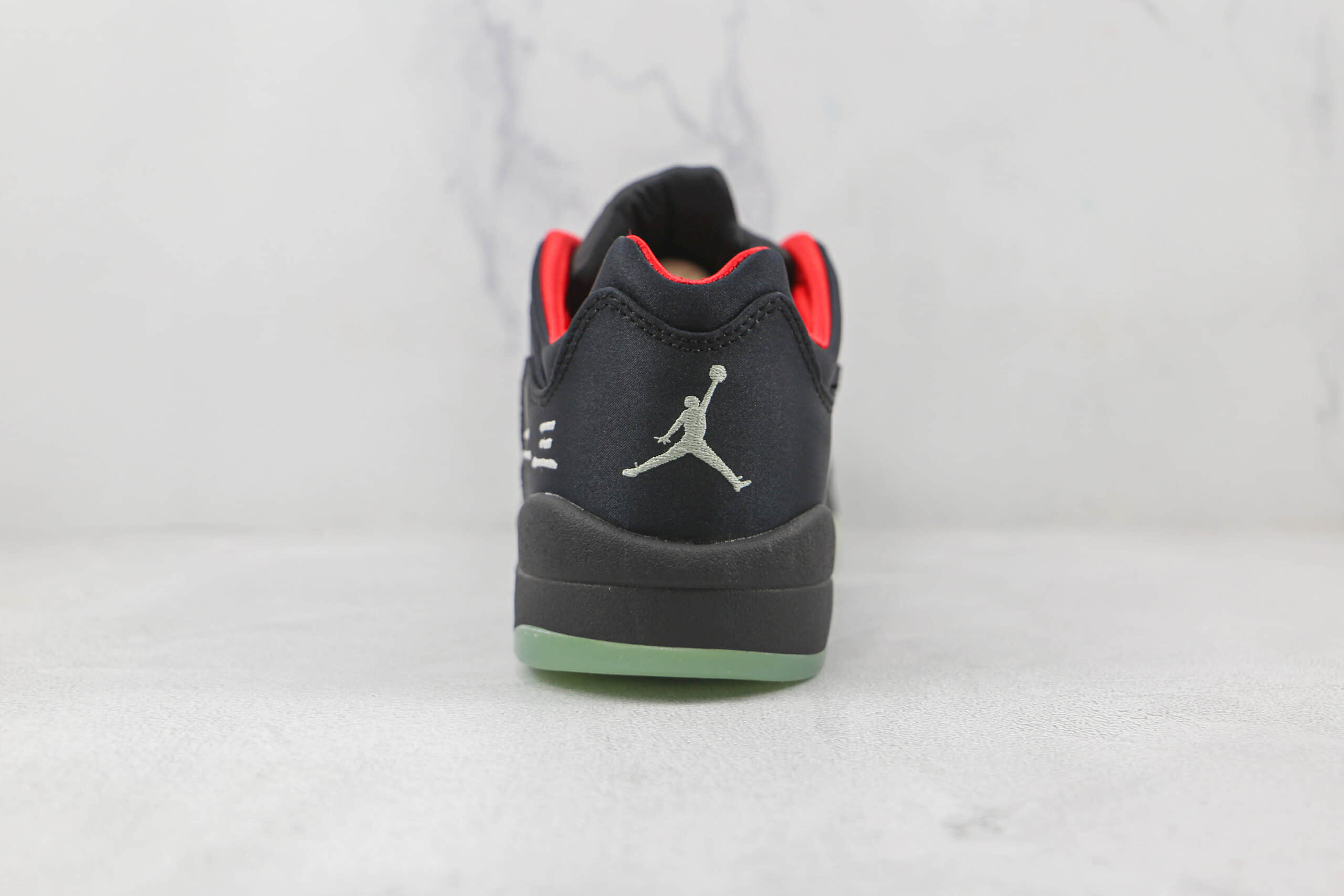 乔丹Air Jordan AJ5 Retro Low CNY纯原版本低帮AJ5中国年黑红丝绸翡翠夜光撕撕乐篮球鞋原盒原标 货号：DM4640-036