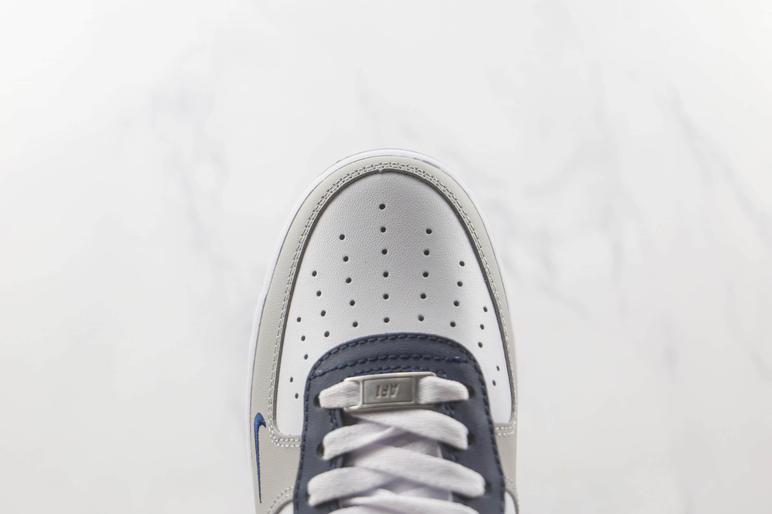 耐克Nike Air Force 1’07 Low纯原版本低帮空军一号巴黎灰蓝拼接板鞋内置气垫 货号：BS8872-055