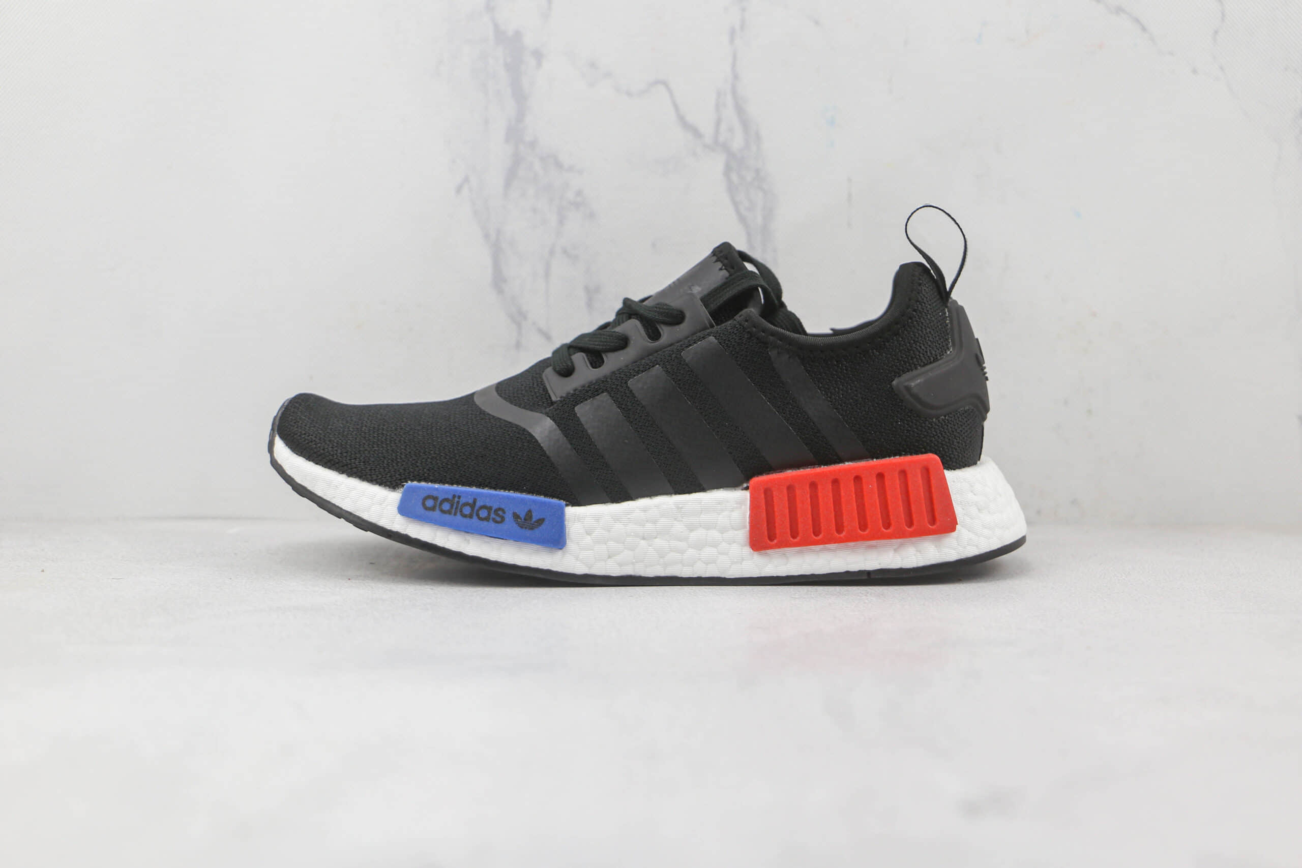 阿迪达斯Adidas NMD R1 OK W Primeknit Triple Black纯原版本黑色NMD R1爆米花跑鞋原盒原标原楦头纸板打造 货号：GZ7922