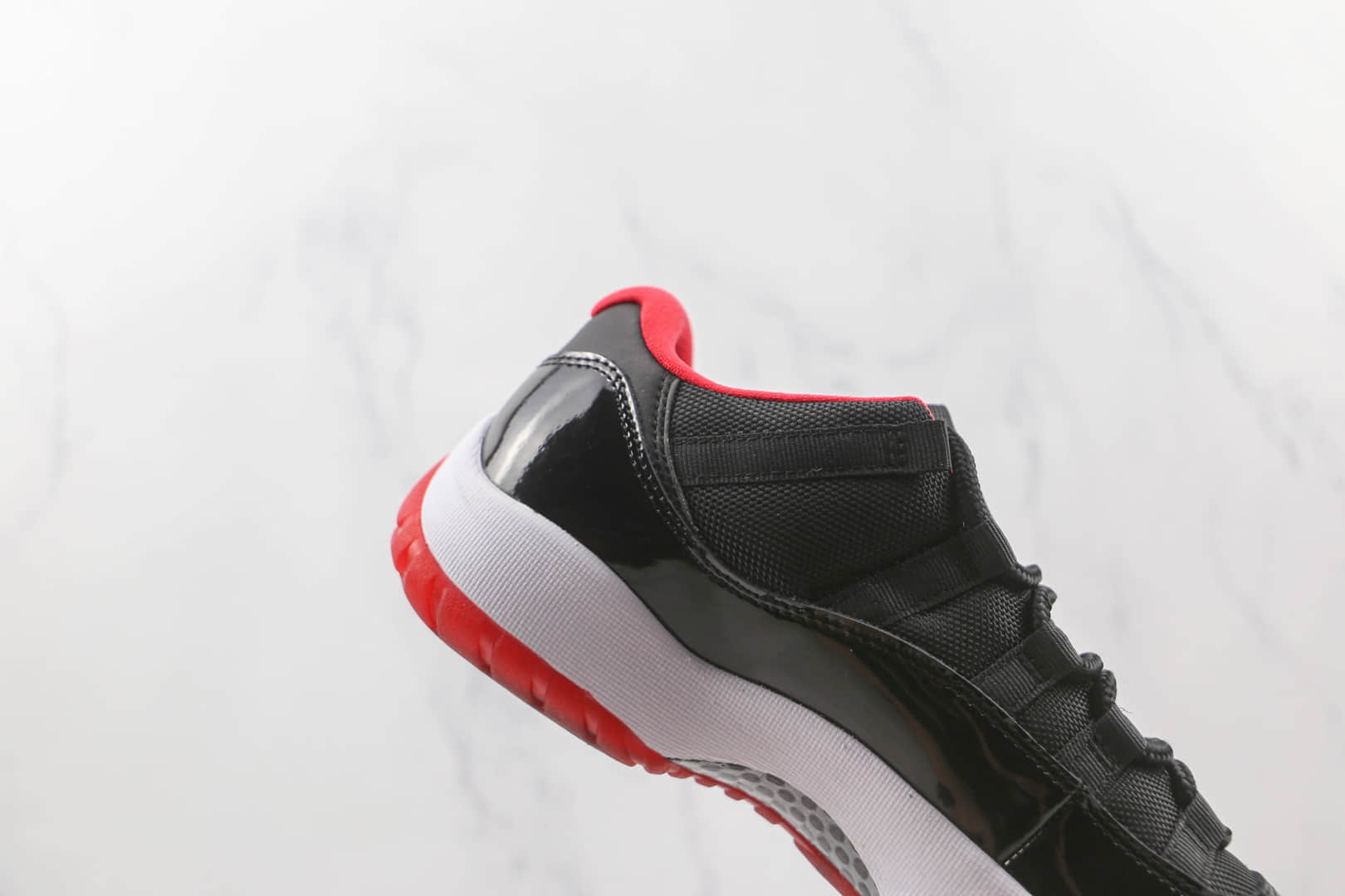 乔丹Air Jordan 11 Low Bred纯原版本低帮AJ11黑红篮球鞋原楦头纸板打造支持实战 货号：528896-012