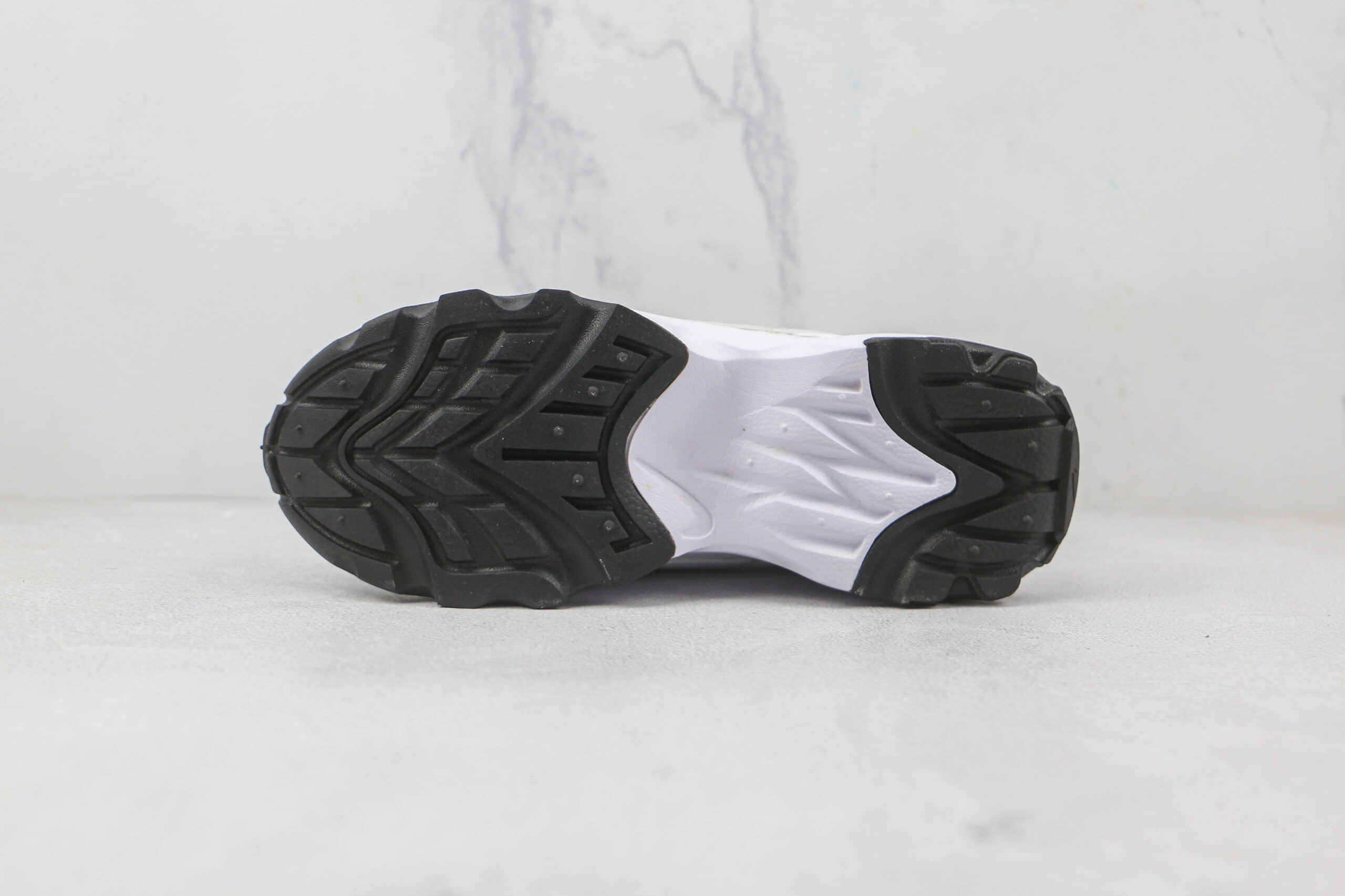 耐克Nike TC 7900纯原版本黑白色反光钩TC7900老爹鞋原档案数据开发 货号：DR7851-100