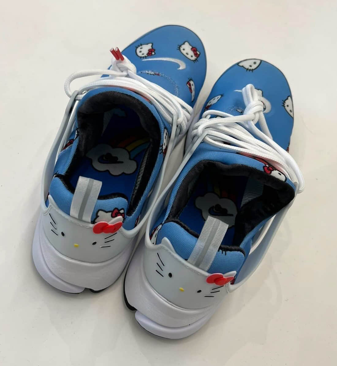 超稀有天价联名回归！全新Hello Kitty x Nike下月登场！ 货号：DV3770-400