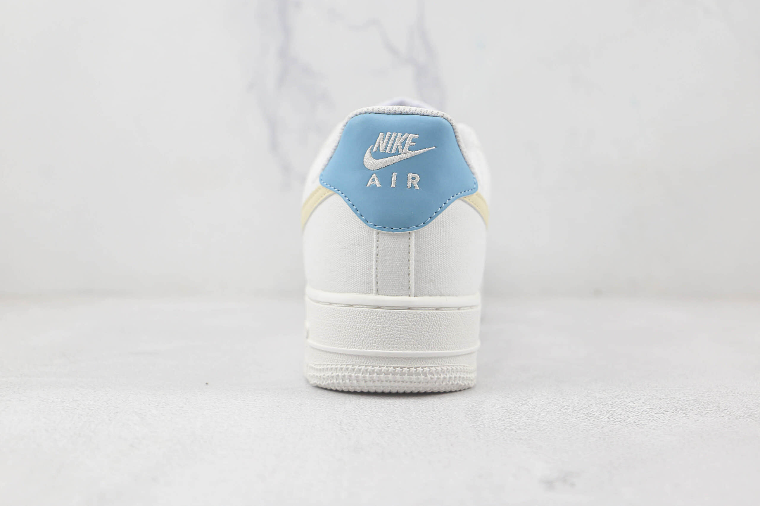 耐克Nike Air Force 1 07 Low纯原版本低帮空军一号帆布黄勾板鞋原档案数据开发内置气垫 货号：DG2296-006