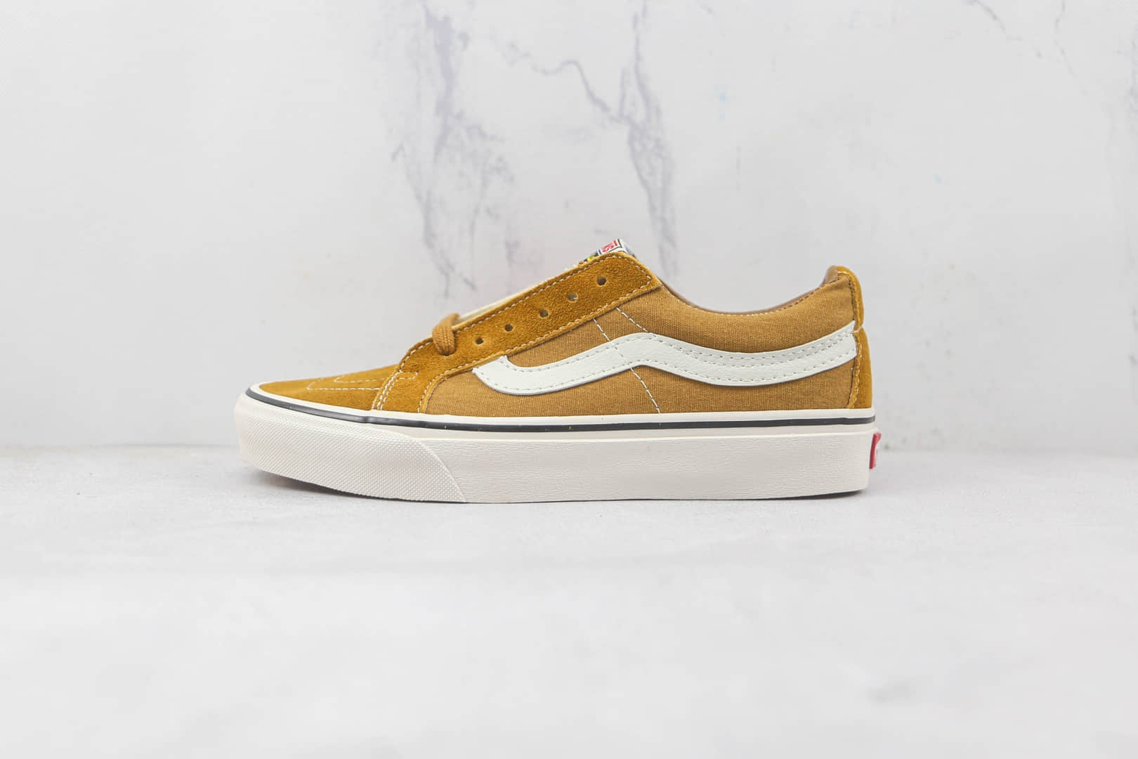 万斯Vans Sk8-Low公司级版本低帮余文乐同款土黄色硫化板鞋原楦头纸板打造 货号：VN0A4UWIA0T