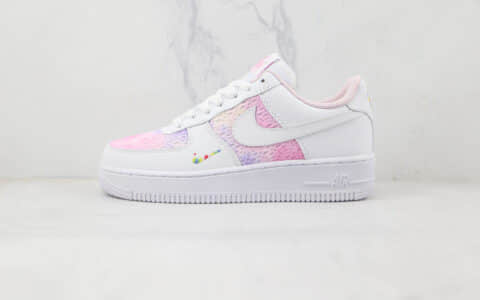 耐克Nike Air Force 1’07 Low纯原版本低帮空军一号刺绣白勾板鞋内置气垫 货号：CH3512-001