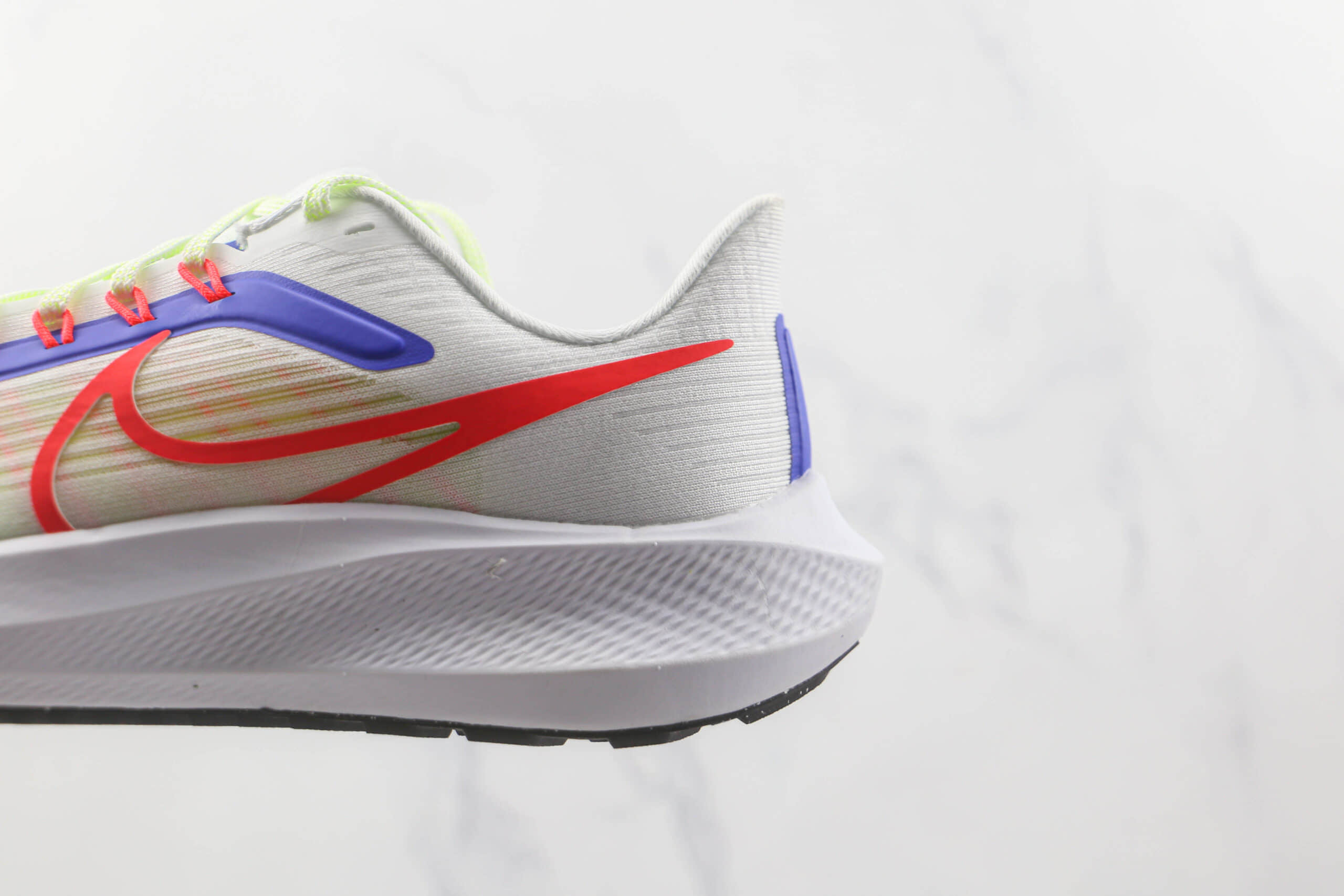 耐克Nike Air Zoom Pegasus 39纯原版本登月39代白红色慢跑鞋原楦头纸板打造 货号：DX3354-100