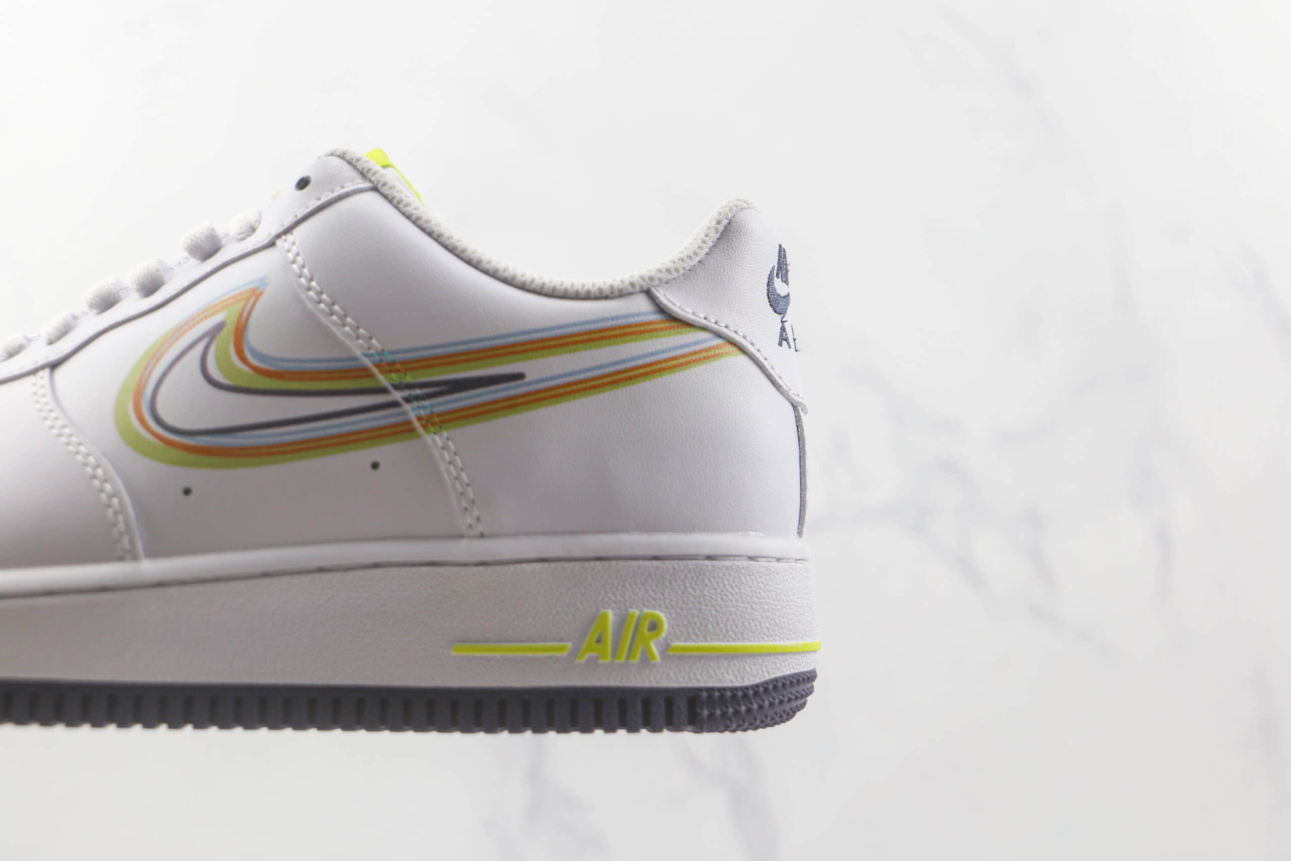 耐克Nike Air Force 1’07 Low纯原版本低帮空军一号多彩勾板鞋内置气垫 货号：BS8871-901