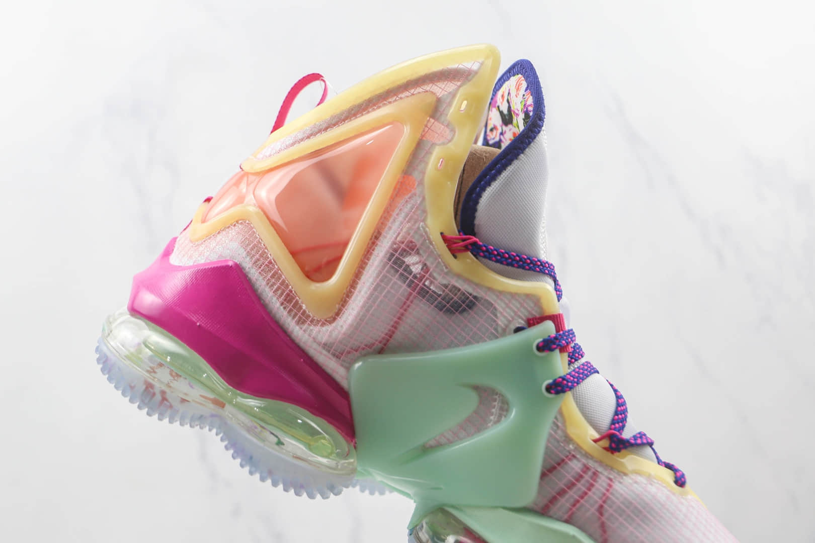 耐克Nike Lebron XIX EP纯原版本詹姆斯19代实战篮球鞋原档案数据开发 货号：DH8460-900