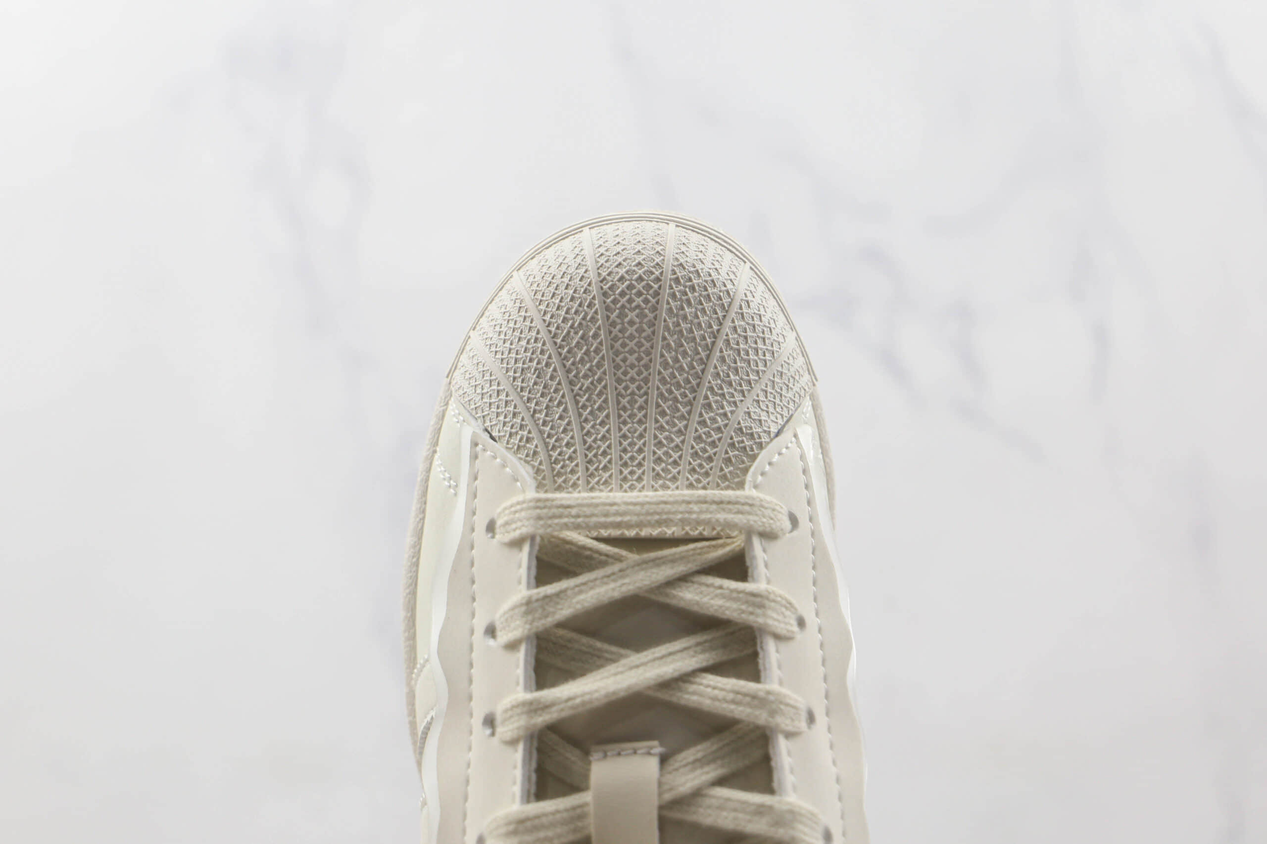 阿迪达斯Adidas Originals Superstar Milk White Lace纯原版本三叶草贝壳头皮革奶白花边雪糕板鞋原盒原标 货号：GW4441