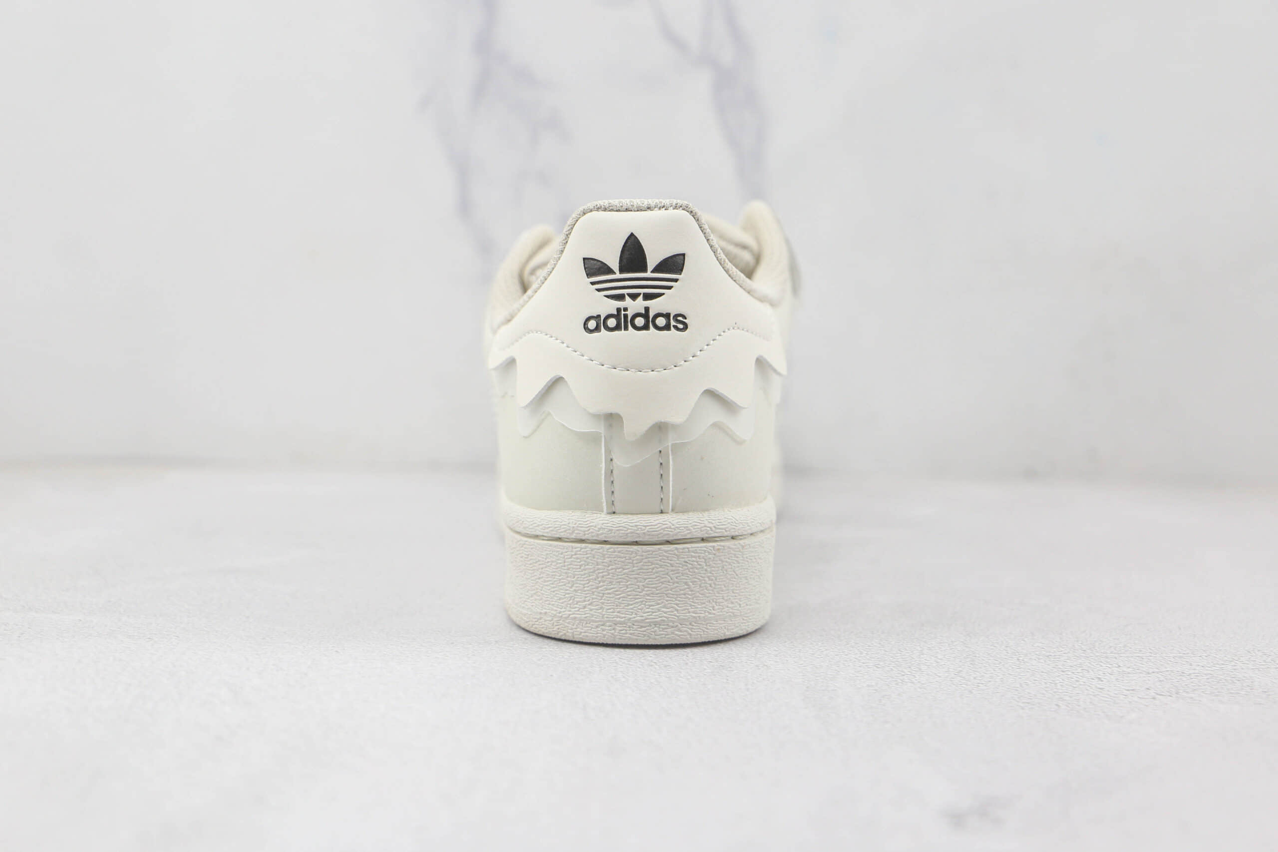 阿迪达斯Adidas Originals Superstar Milk White Lace纯原版本三叶草贝壳头皮革奶白花边雪糕板鞋原盒原标 货号：GW4441