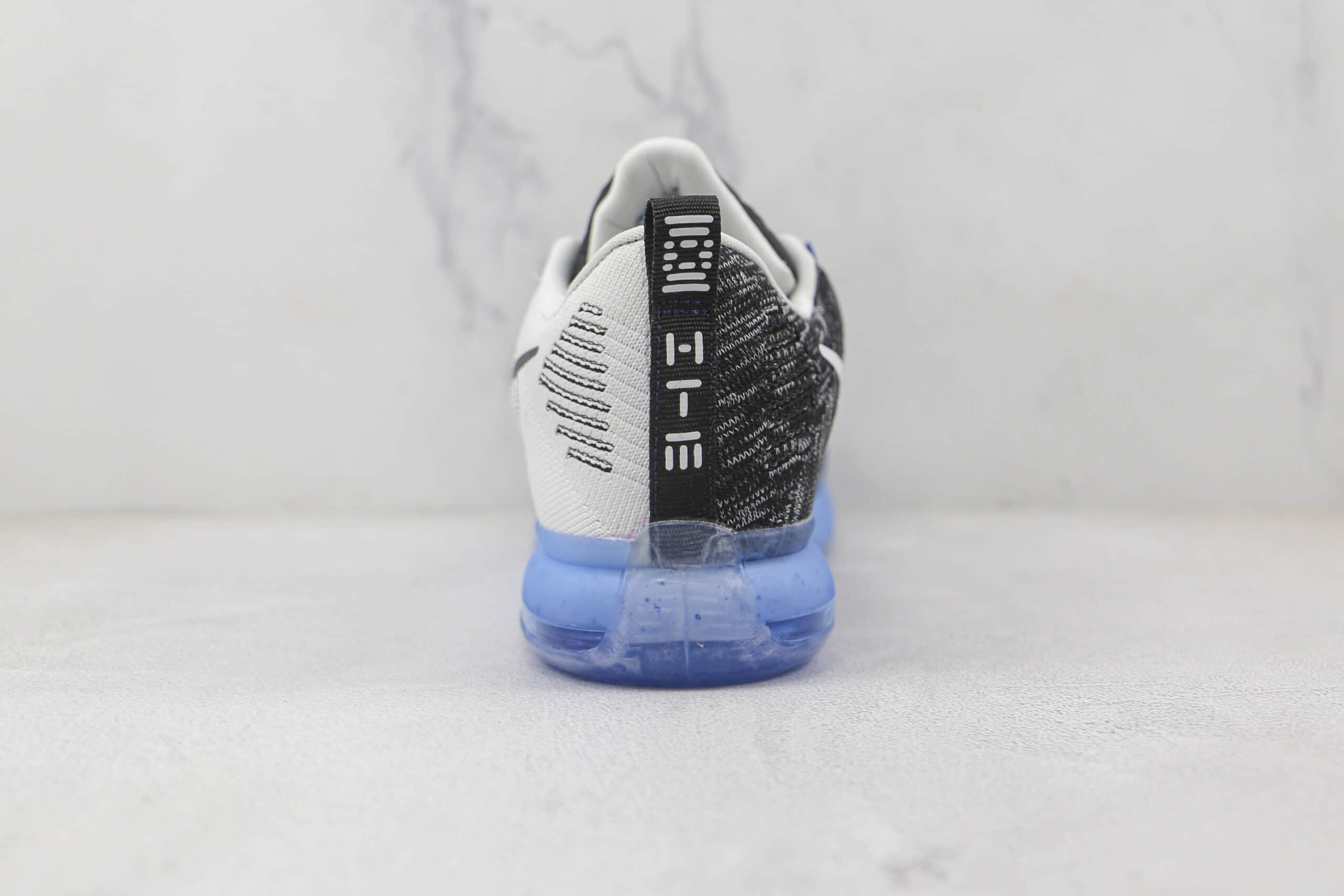 耐克Nike Kobe 10 HTM Shark Jaw纯原版本科比10代太极配色篮球鞋原鞋开模一比一打造 货号：805937-101